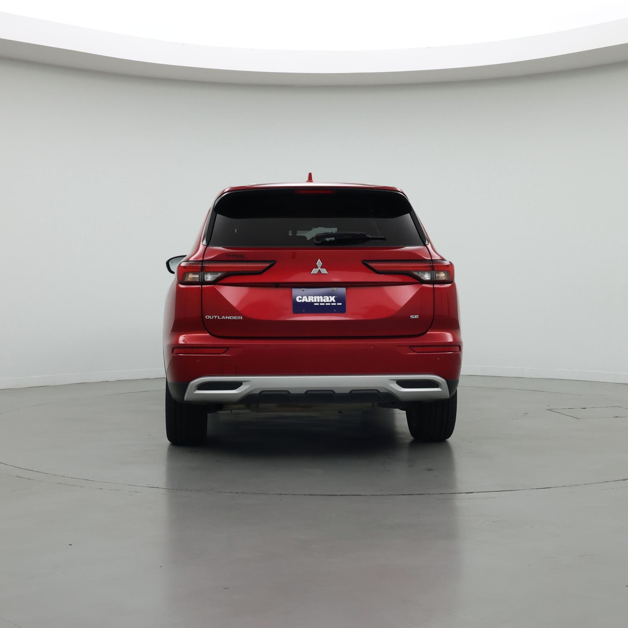 Thumbnail: 2024 Mitsubishi Outlander - 6
