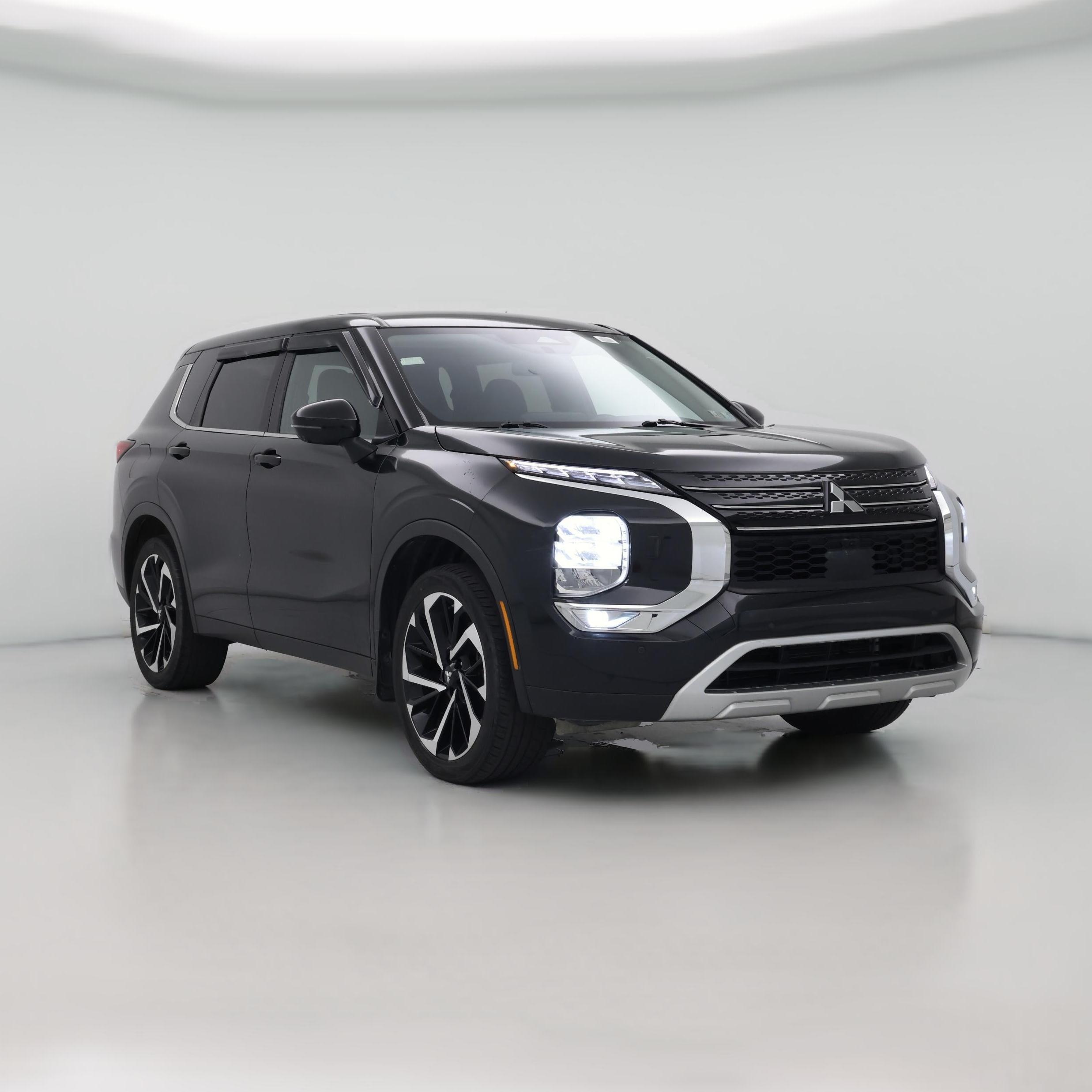 Thumbnail: 2024 Mitsubishi Outlander - 1