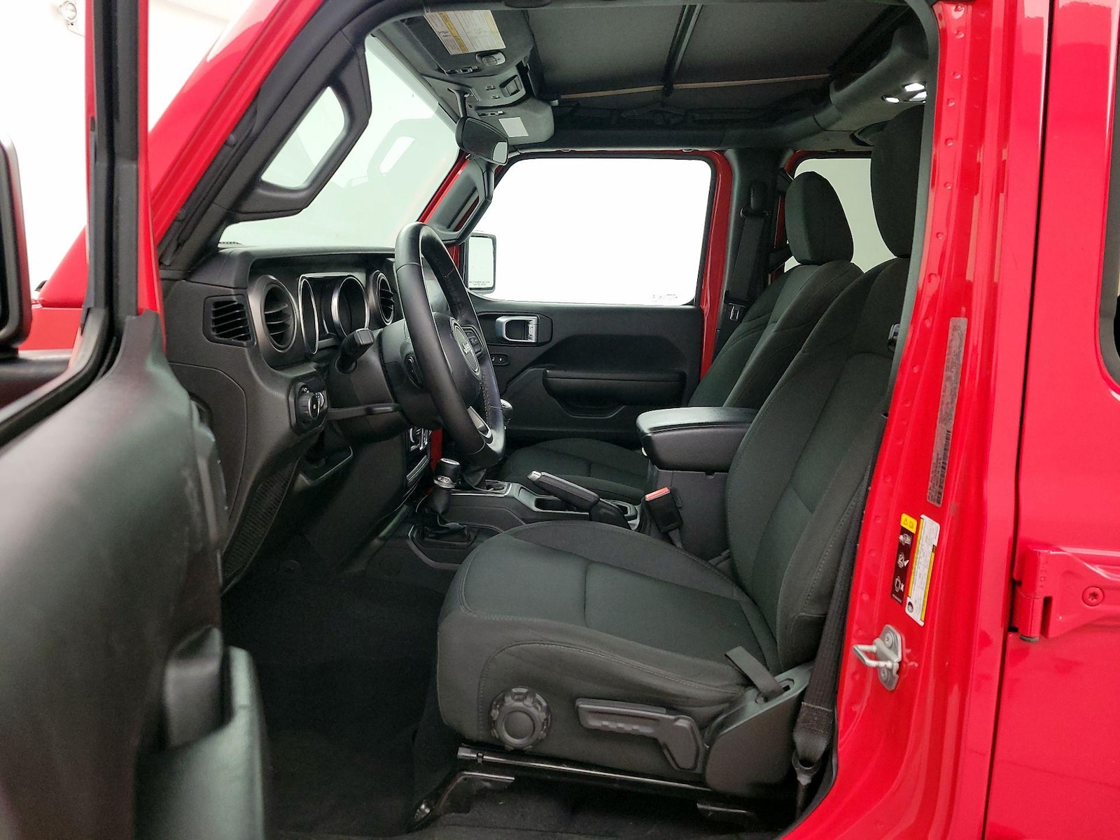 2021 Jeep Wrangler Unlimited Willys - Photo 12