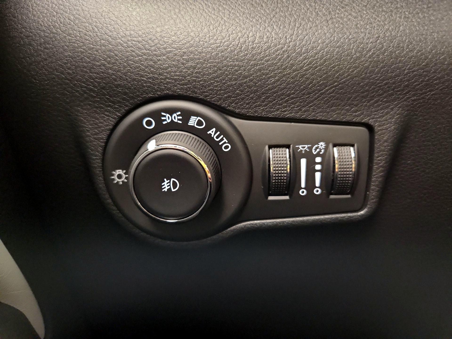Thumbnail: 2024 Jeep Compass - 13