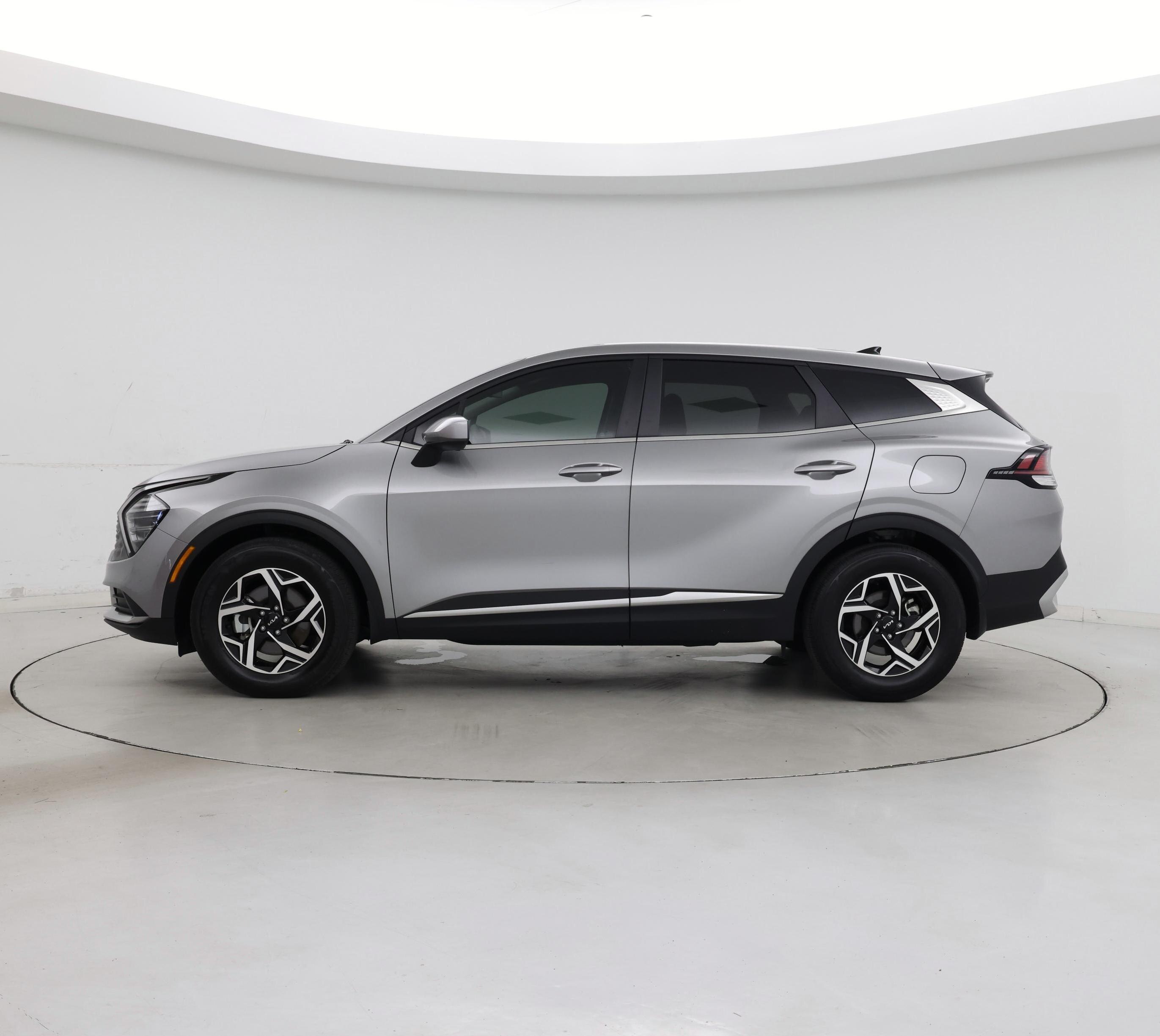 Thumbnail: 2025 Kia Sportage - 3