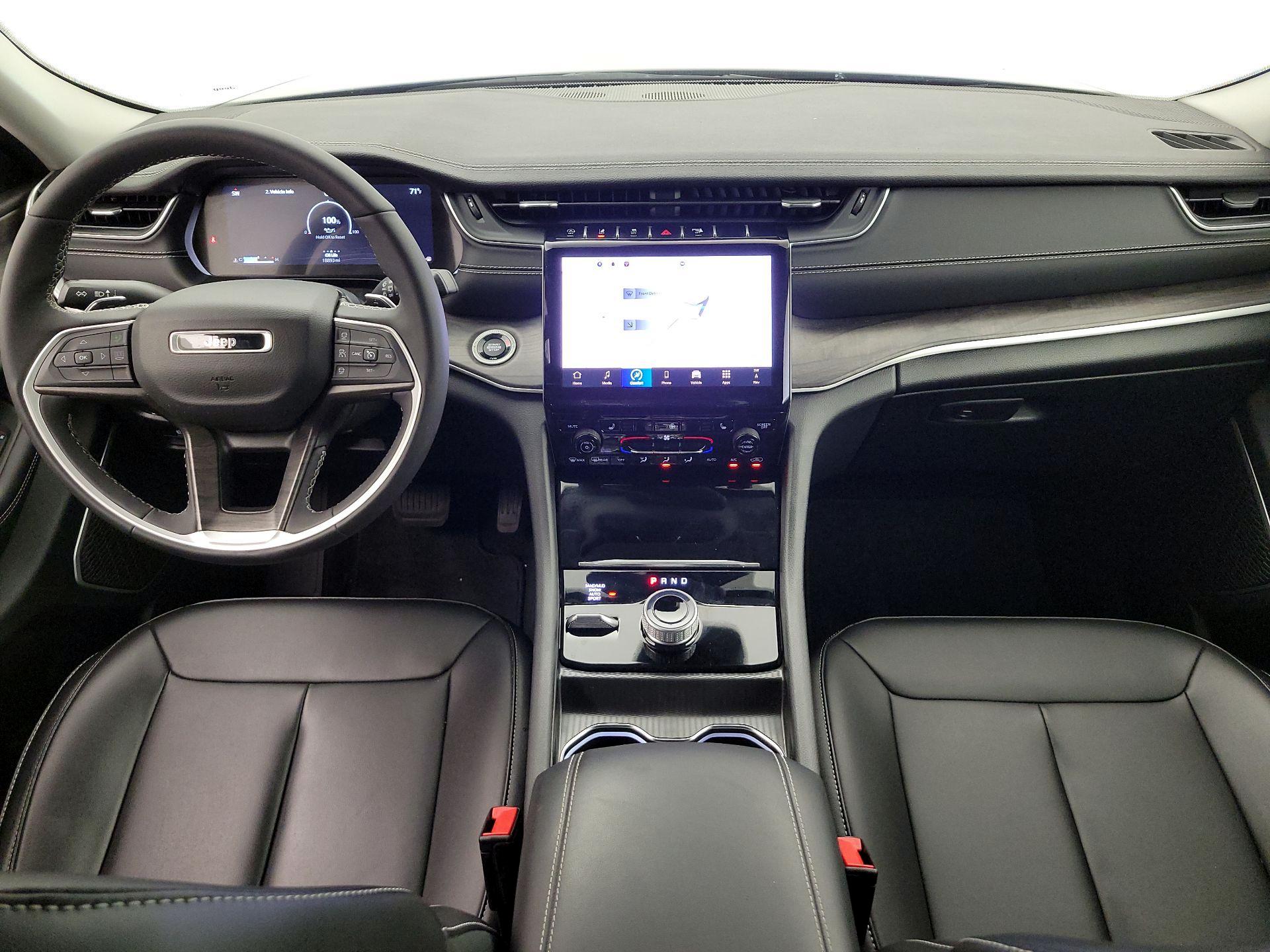 Thumbnail: 2024 Jeep Grand Cherokee - 9