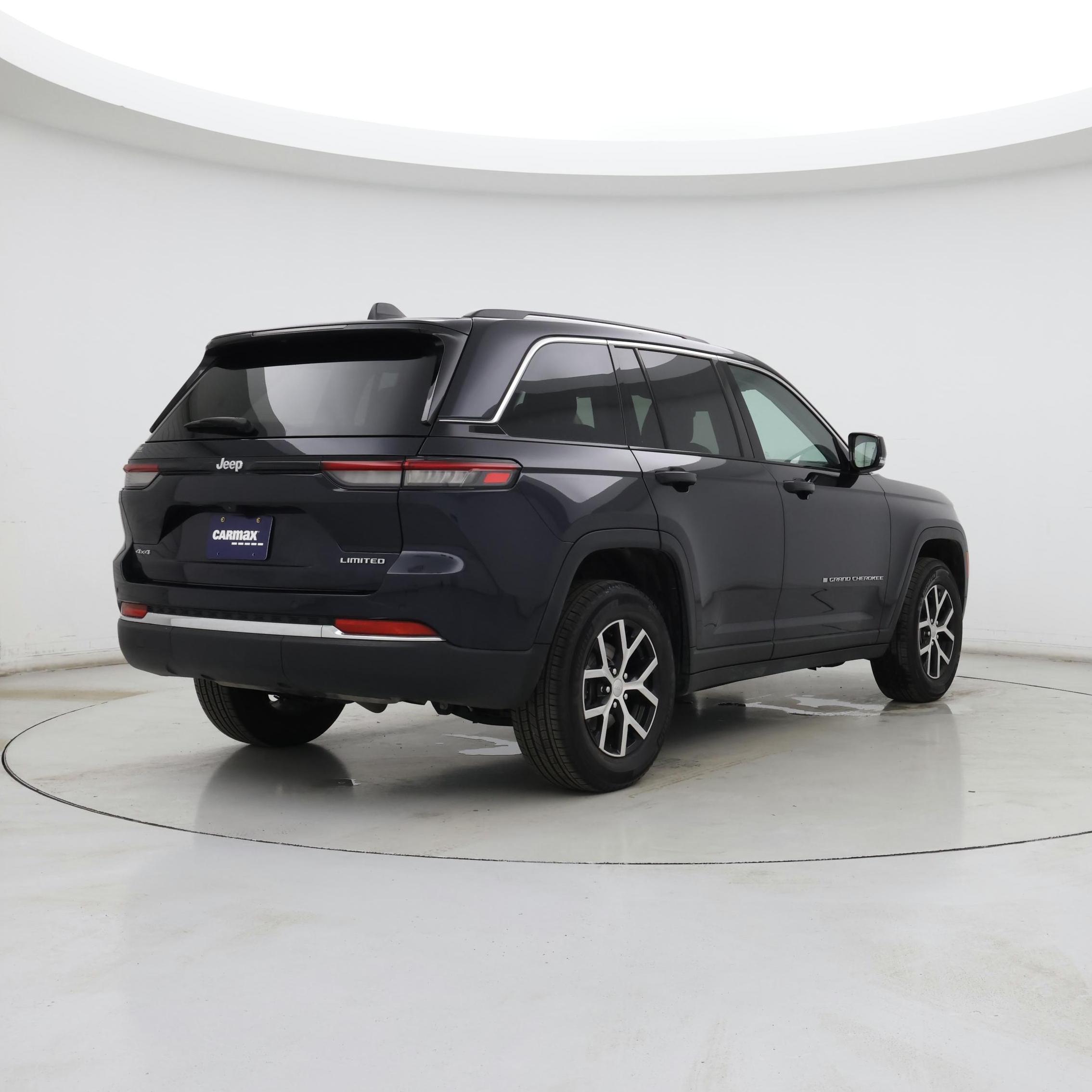 Thumbnail: 2024 Jeep Grand Cherokee - 8