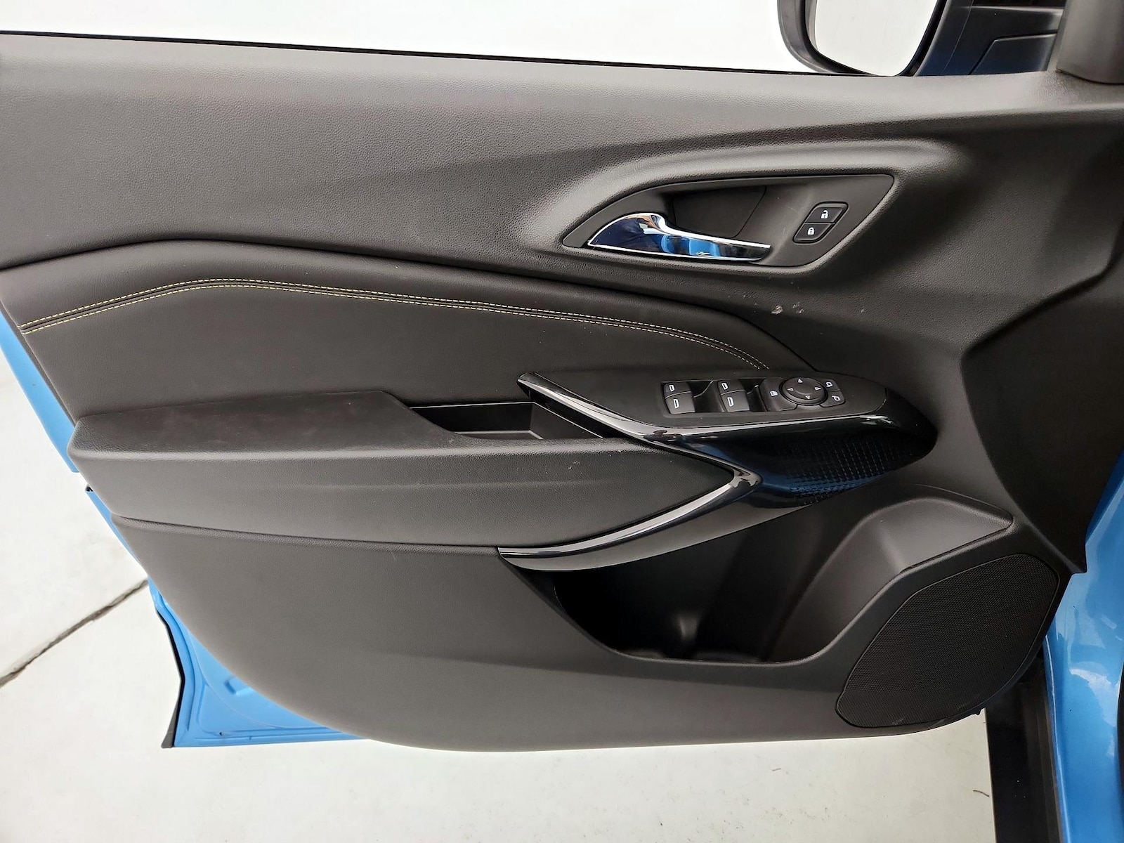 2025 Chevrolet Trax Activ - Photo 13