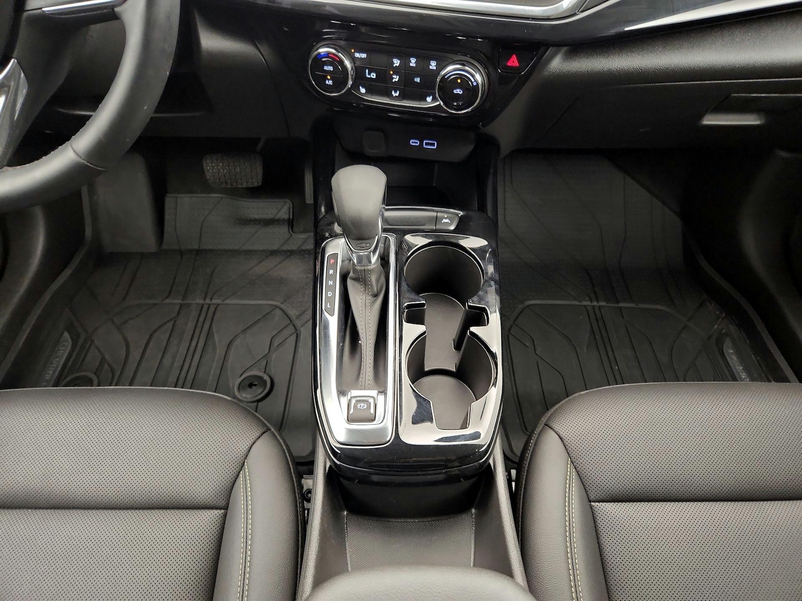 2025 Chevrolet Trax Activ - Photo 18