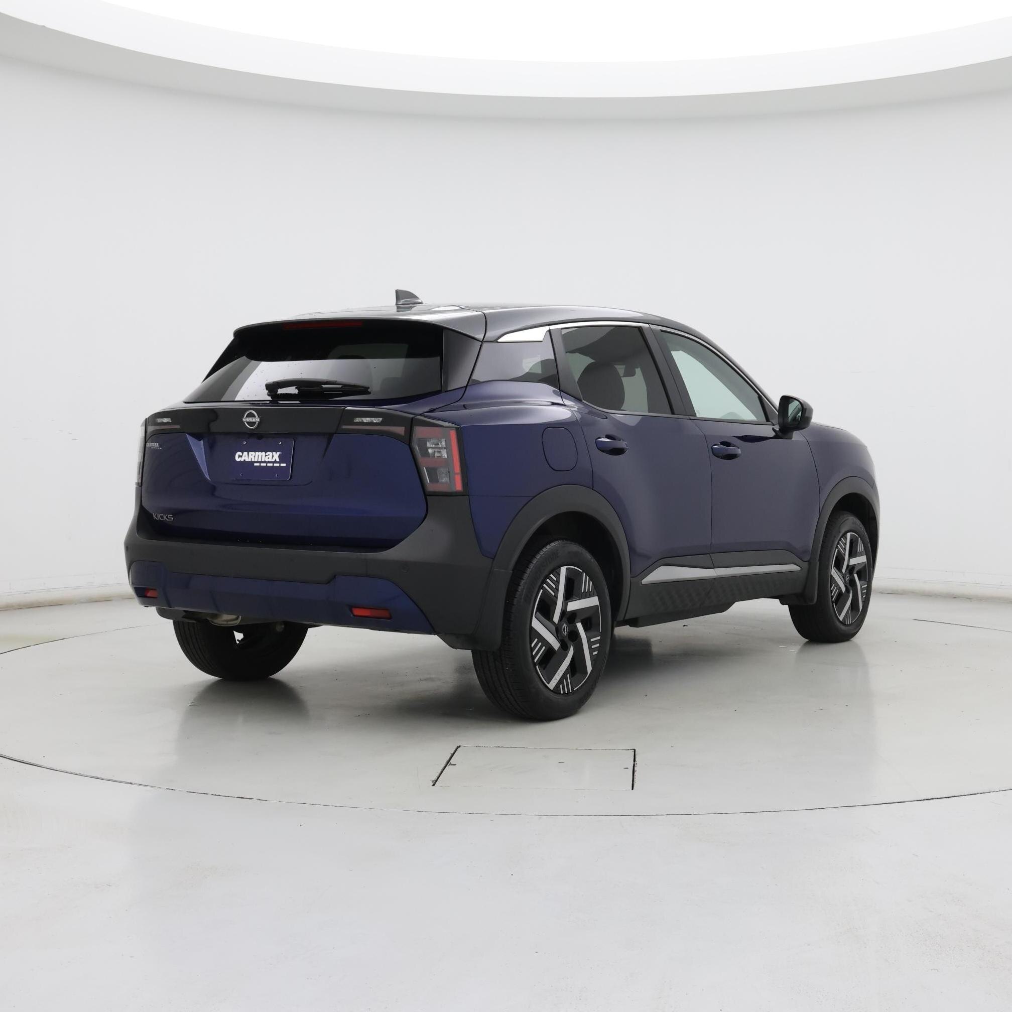 Thumbnail: 2025 Nissan Kicks - 8