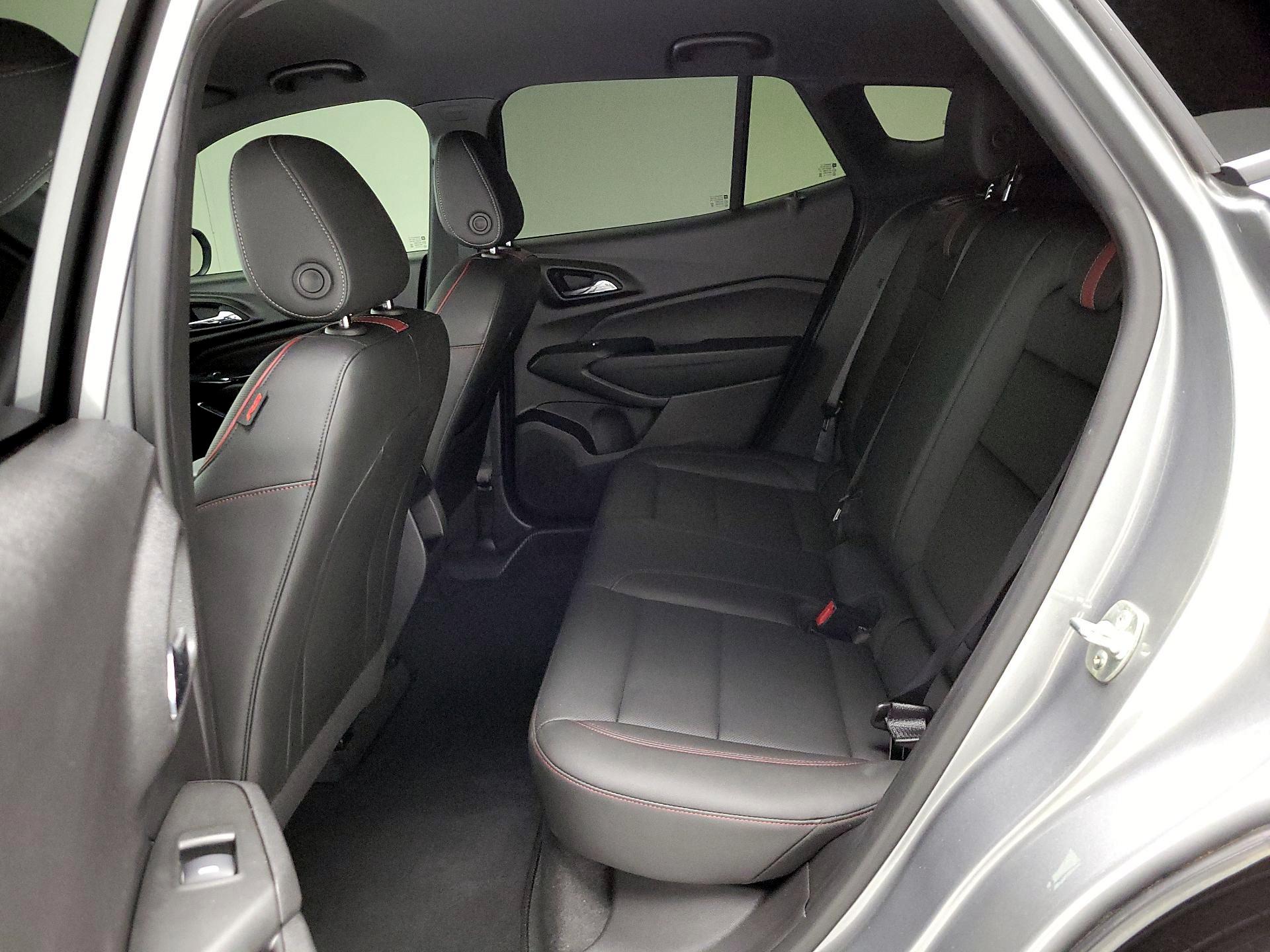 Thumbnail: 2025 Chevrolet Trax - 18