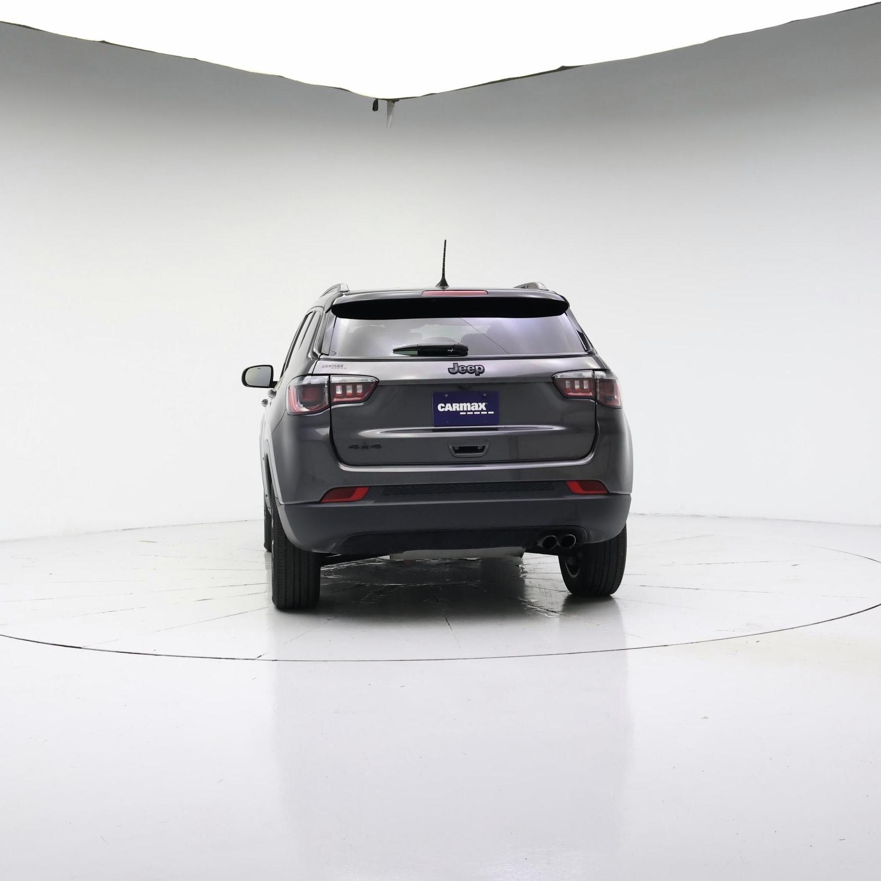 Thumbnail: 2022 Jeep Compass - 6