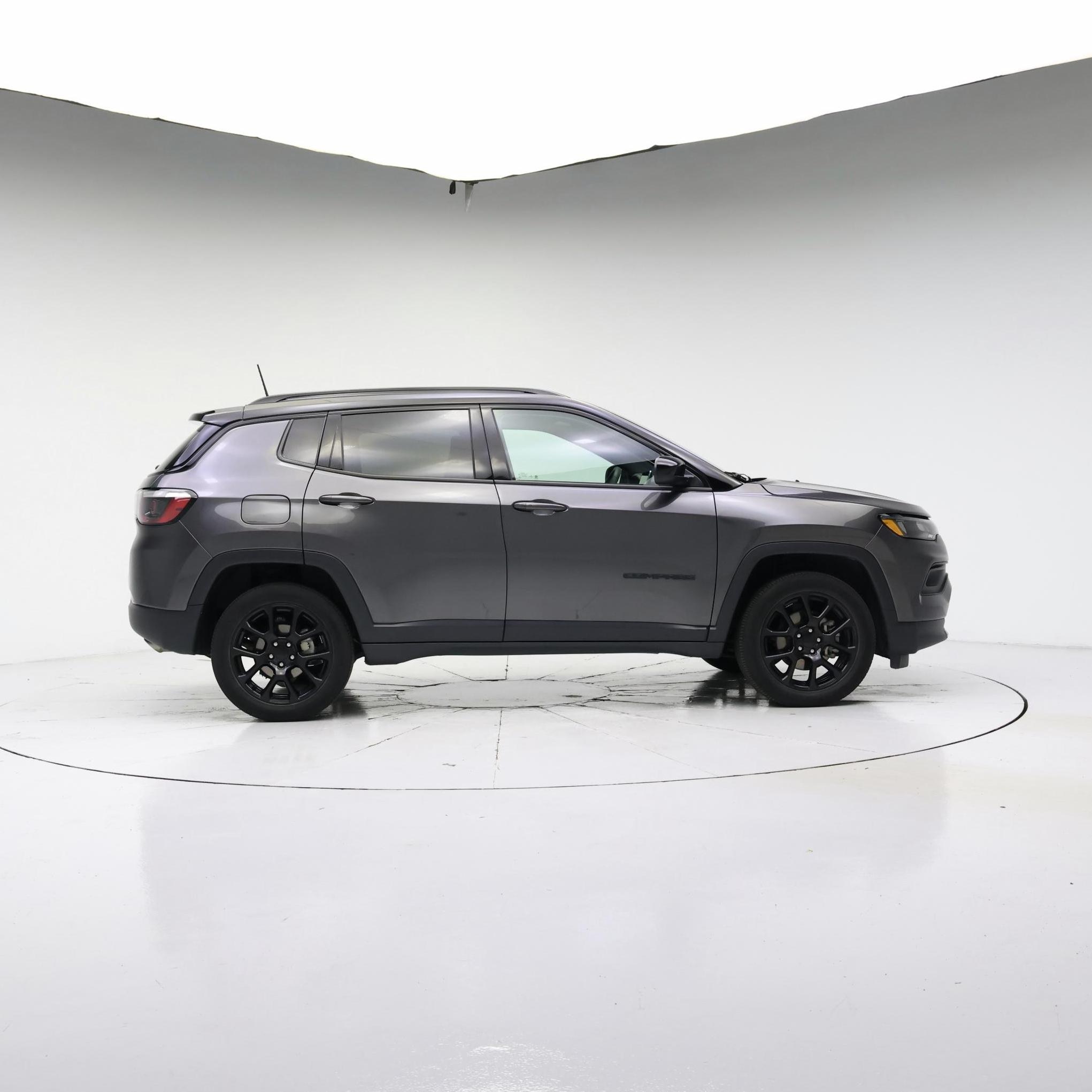 Thumbnail: 2022 Jeep Compass - 7