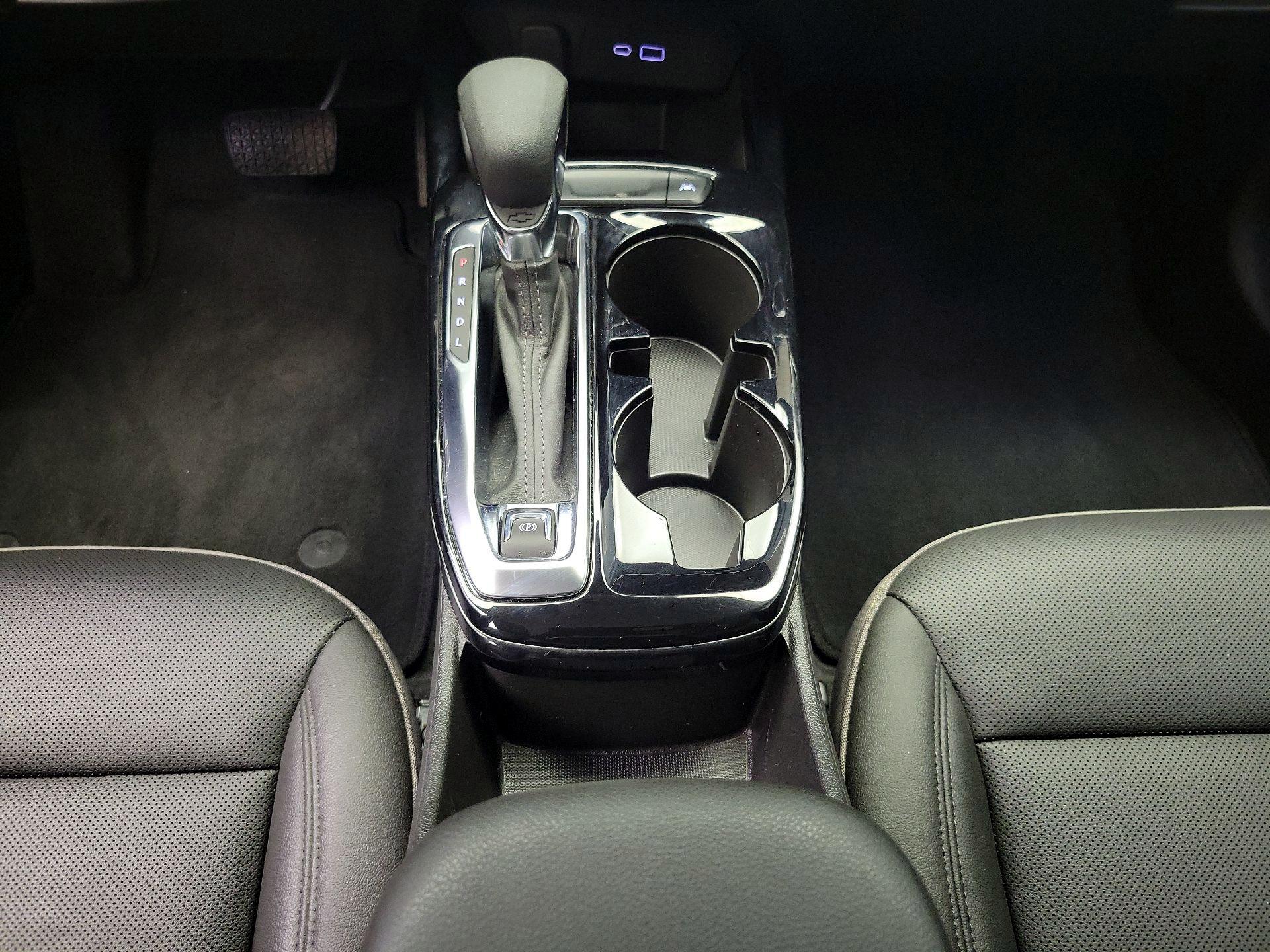 Thumbnail: 2025 Chevrolet Trax - 17