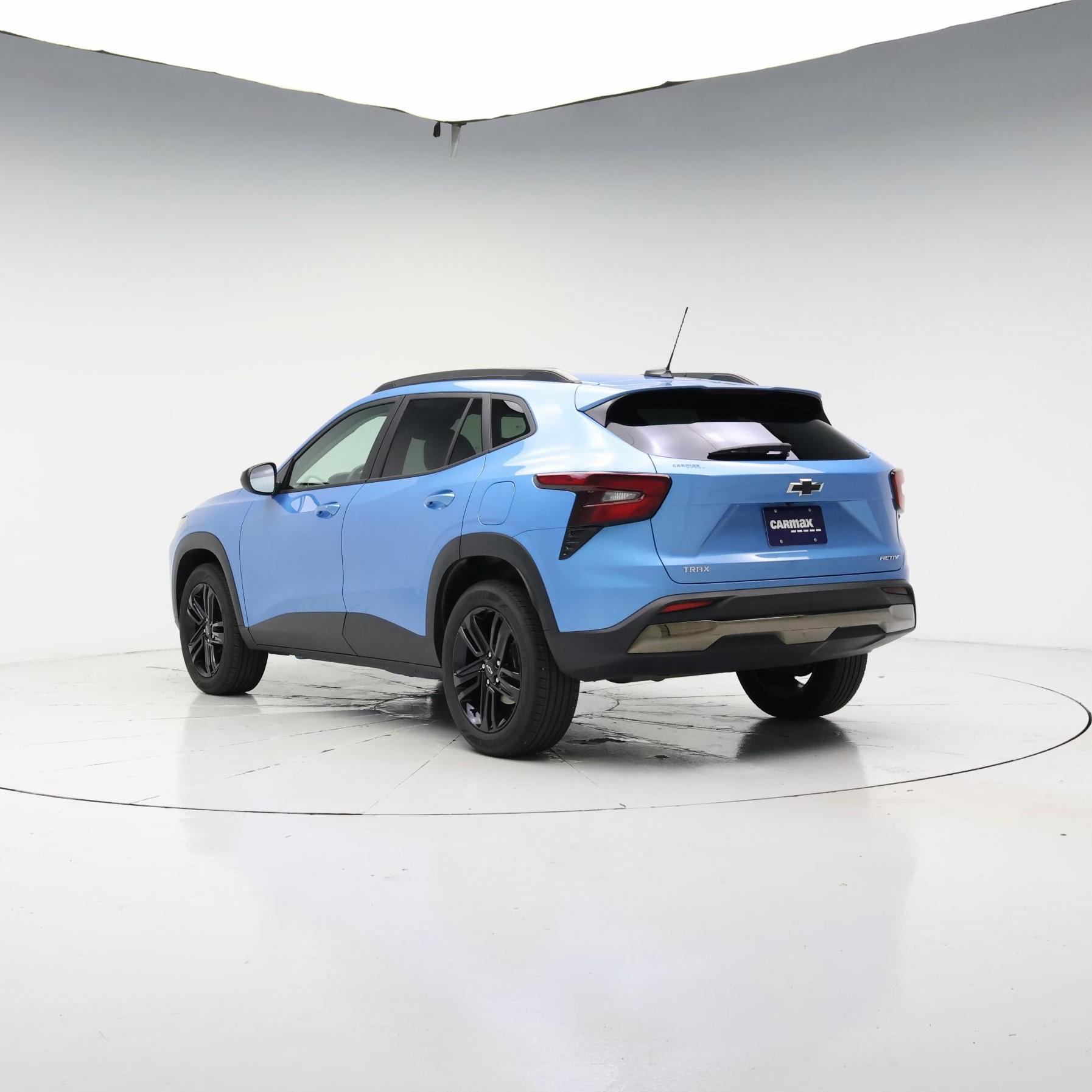 Thumbnail: 2025 Chevrolet Trax - 2