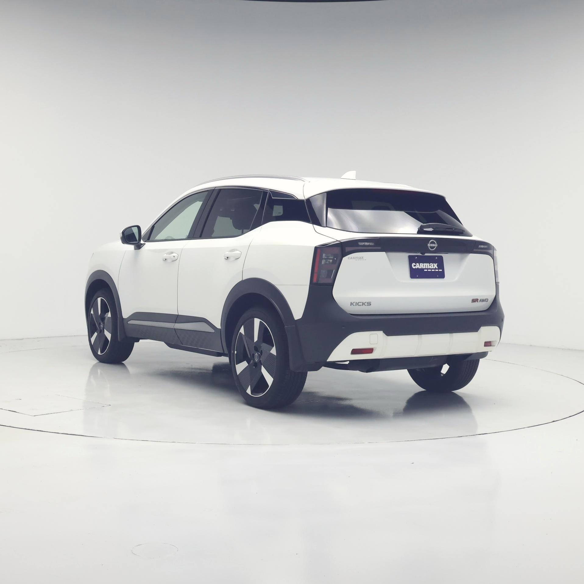 Thumbnail: 2025 Nissan Kicks - 2