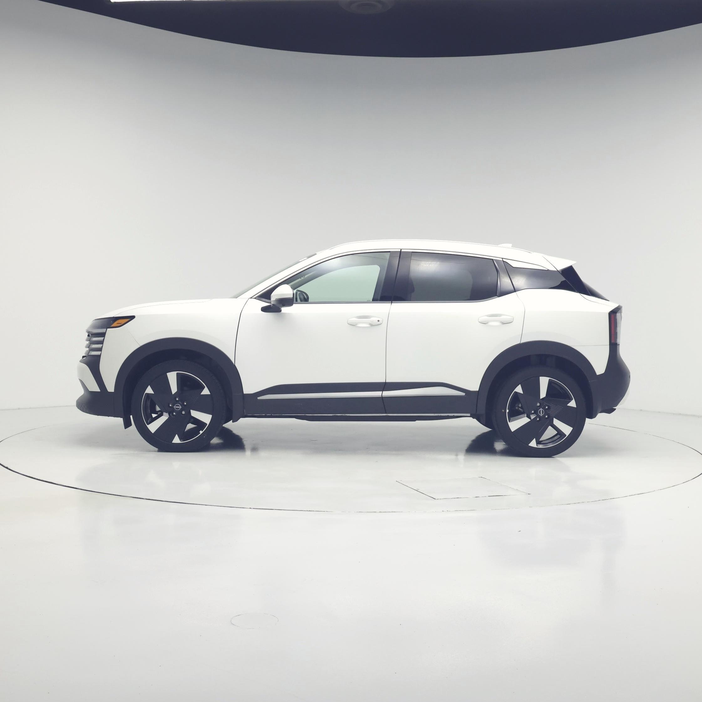 Thumbnail: 2025 Nissan Kicks - 3