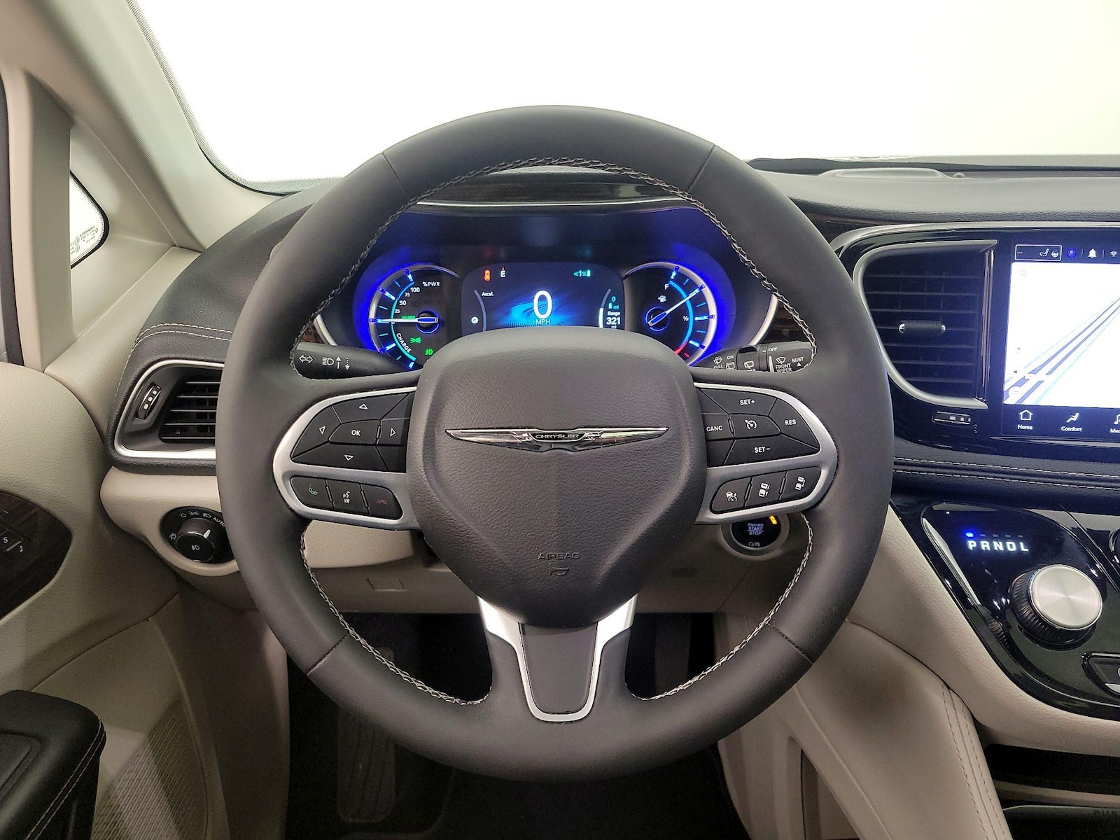2023 Chrysler Pacifica Hybrid Limited - Photo 11