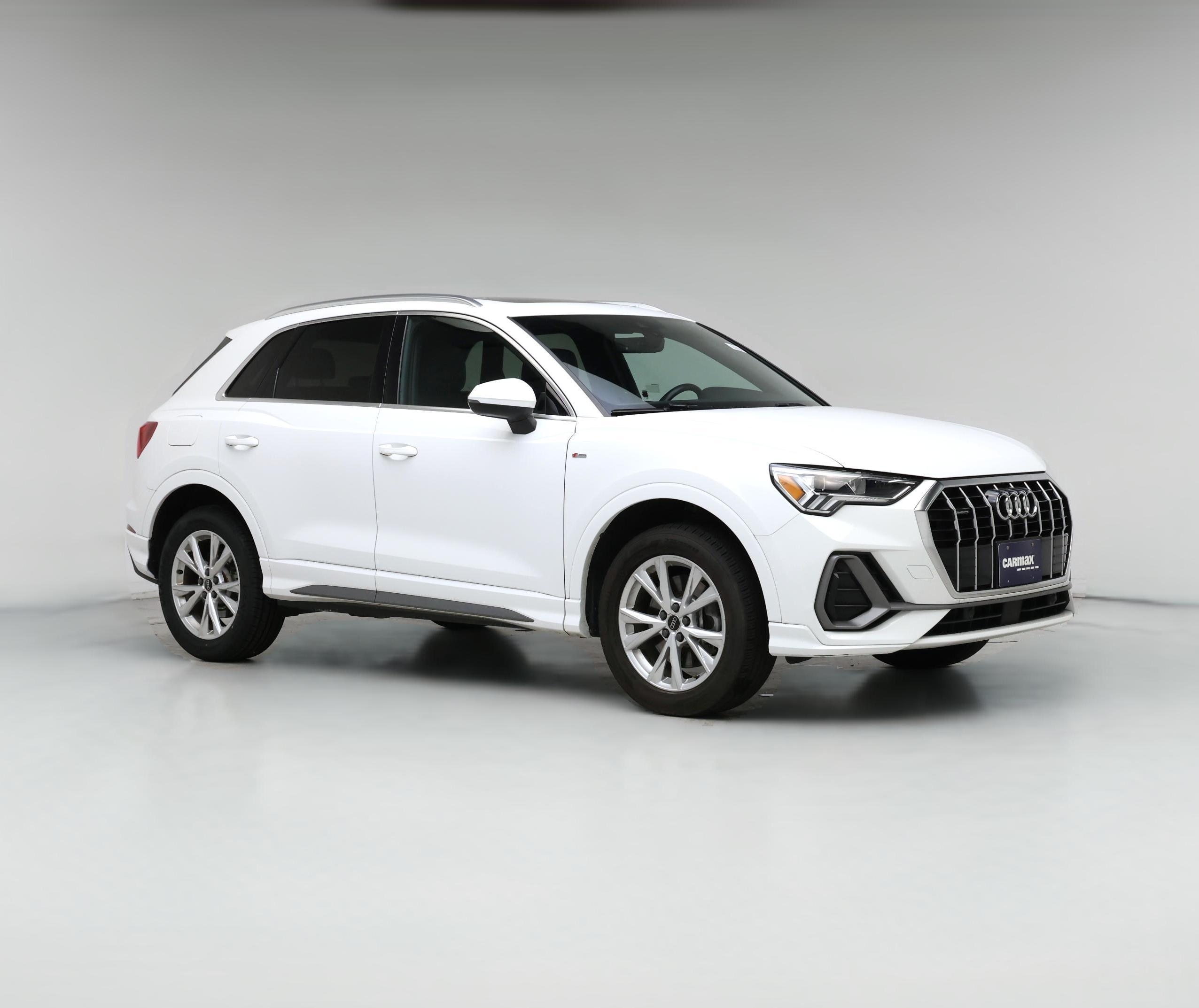 Thumbnail: 2024 Audi Q3 - 1
