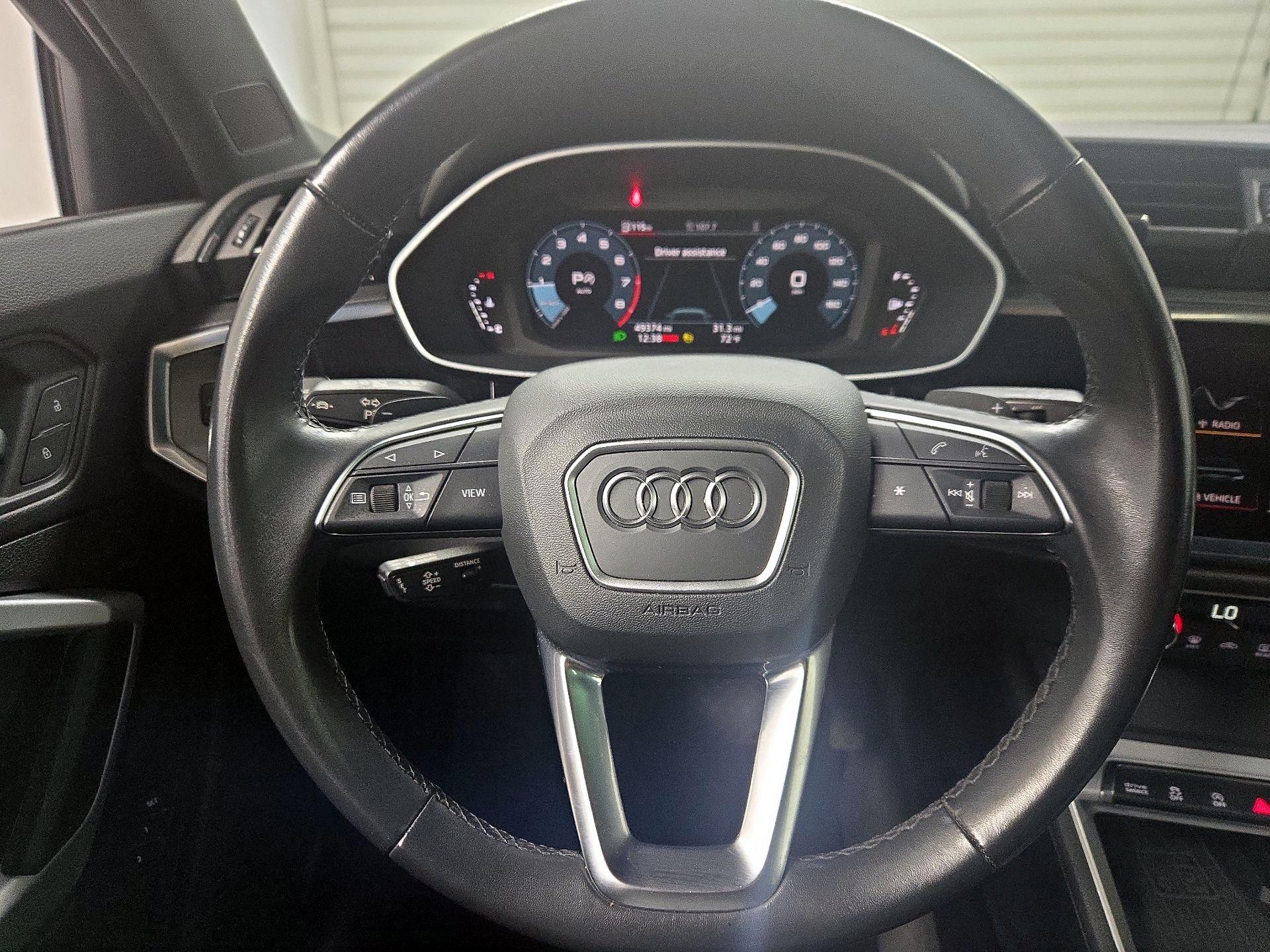 Thumbnail: 2024 Audi Q3 - 10