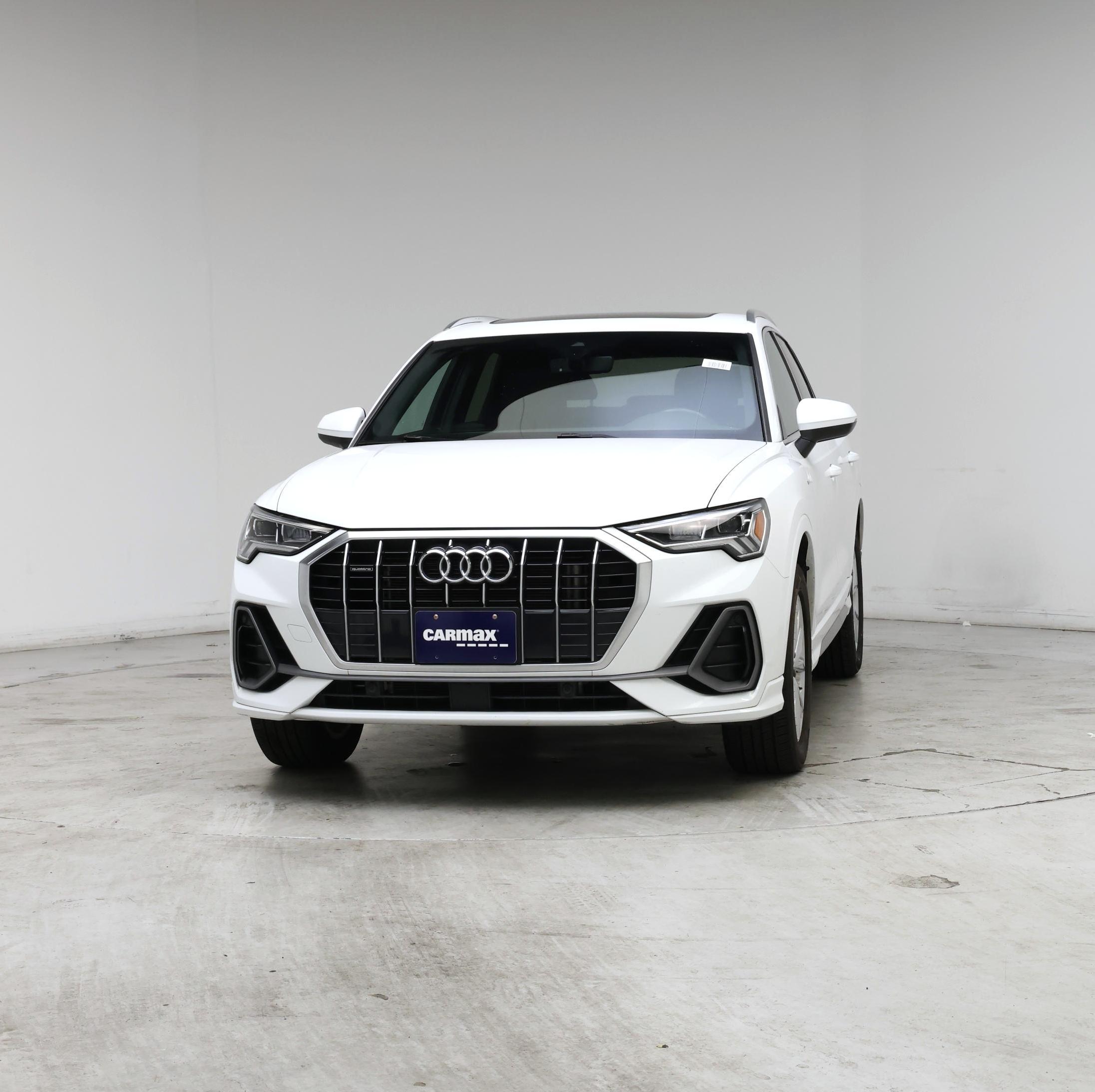 Thumbnail: 2024 Audi Q3 - 4