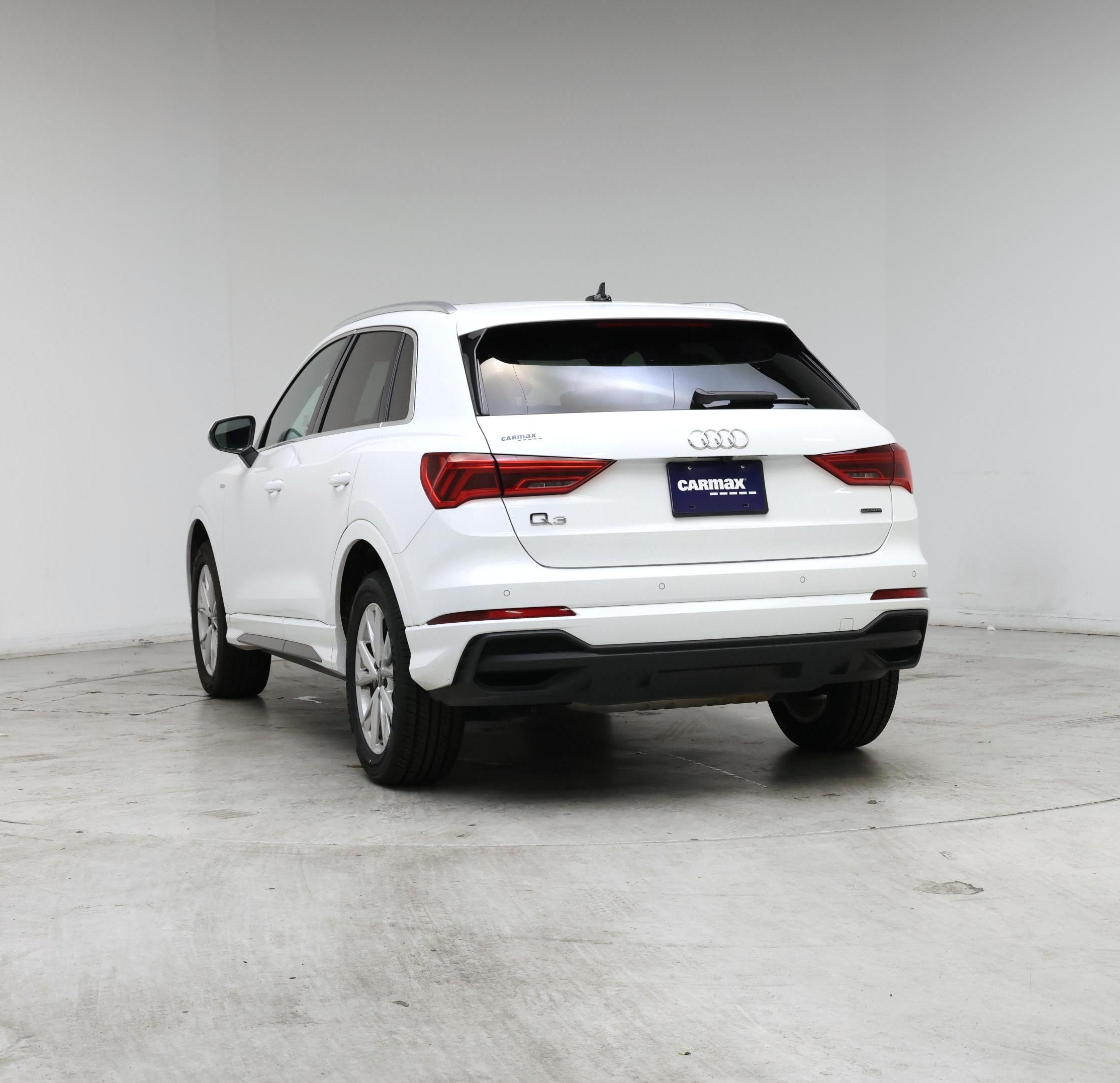 Thumbnail: 2024 Audi Q3 - 6