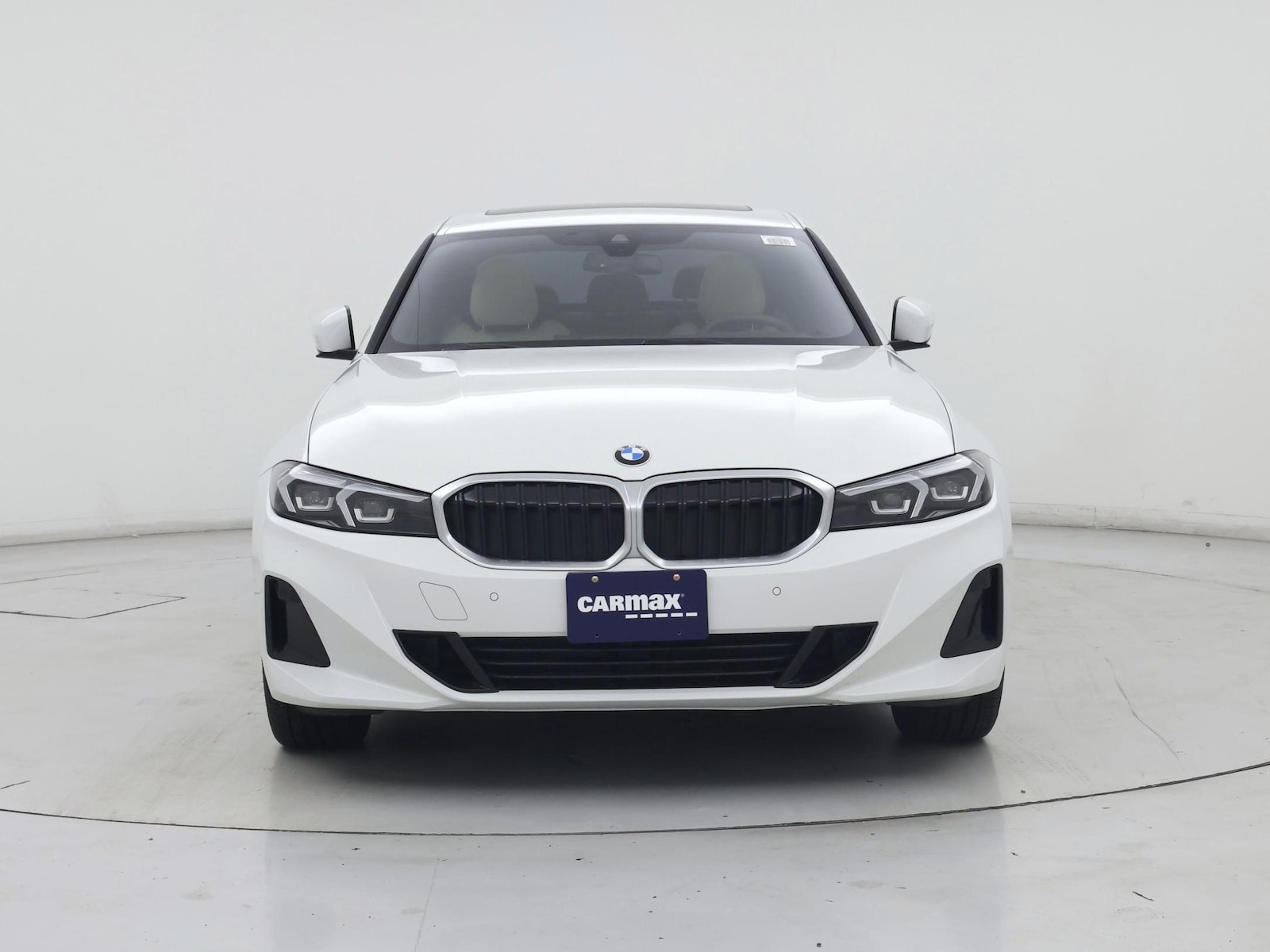 2025 BMW 3 Series 330i - Photo 6