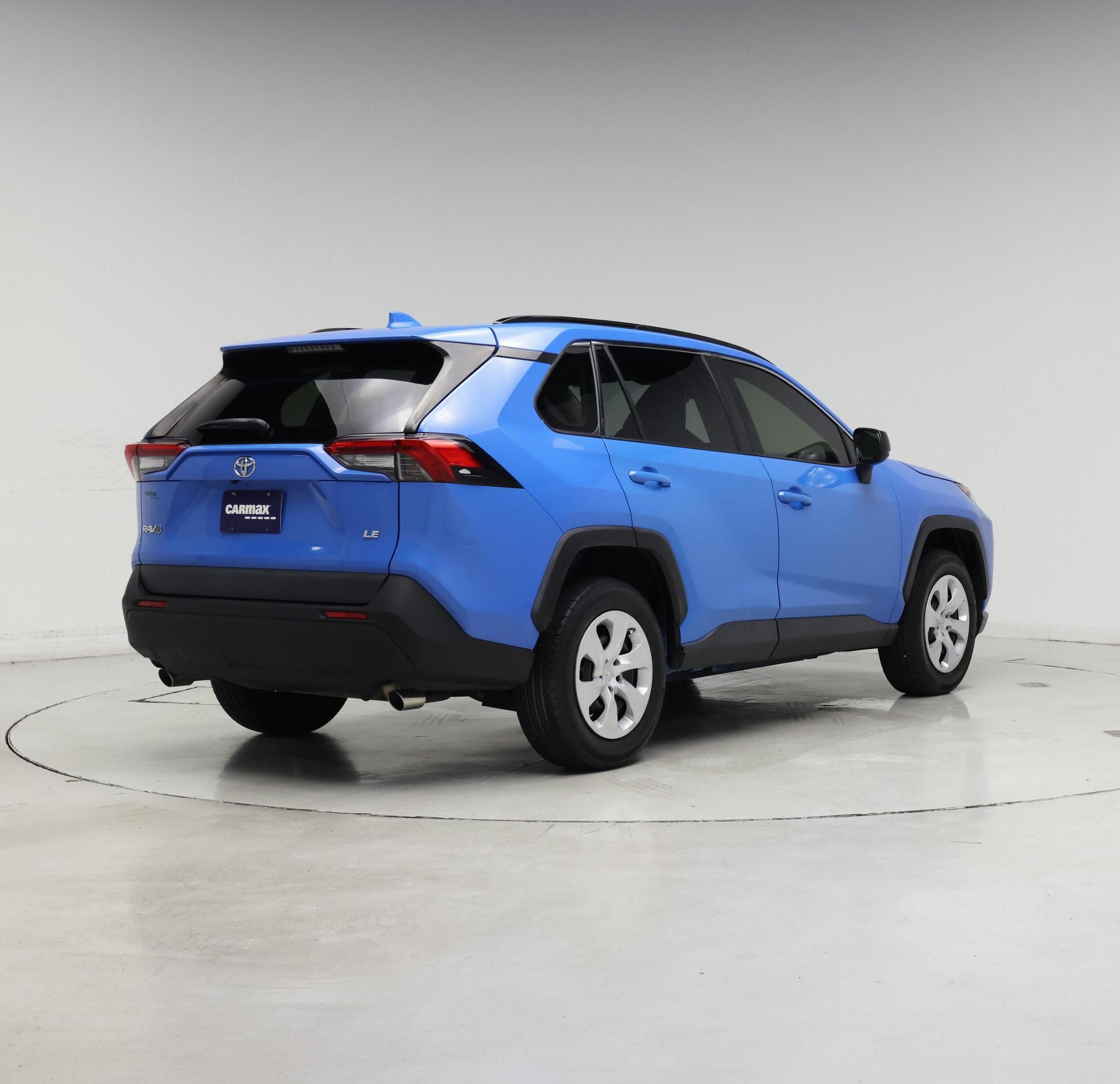 Thumbnail: 2020 Toyota RAV4 - 8