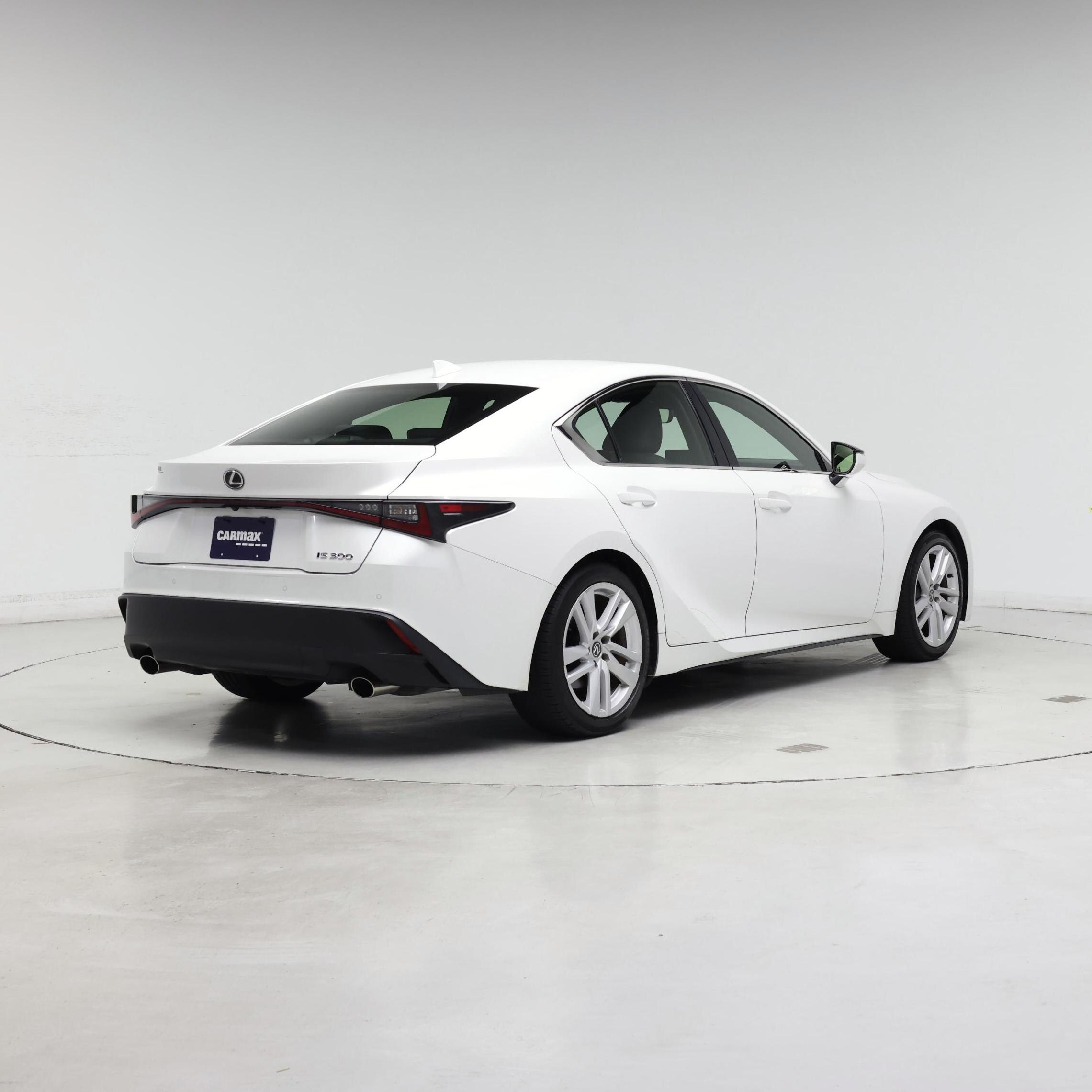 Thumbnail: 2024 Lexus IS - 8