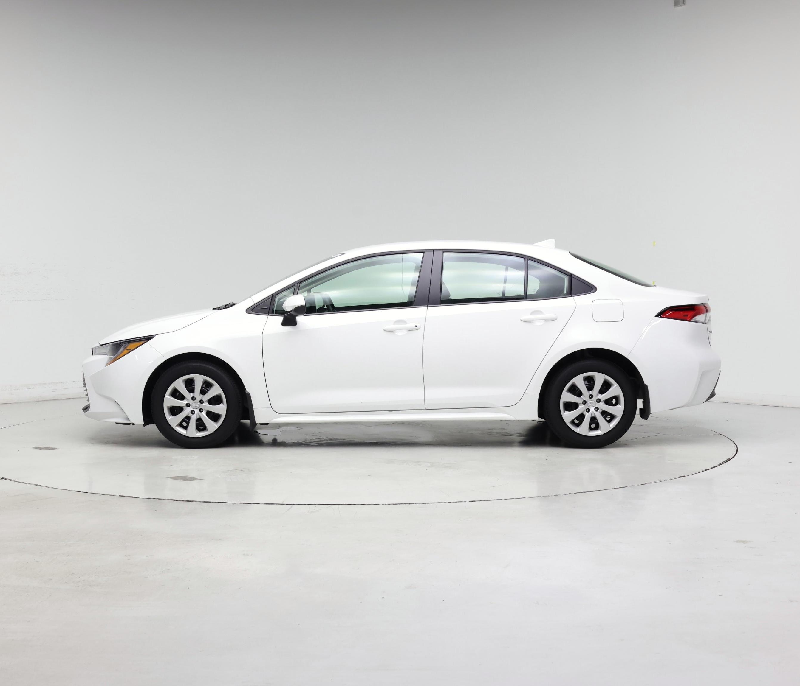 Thumbnail: 2026 Toyota Corolla - 3