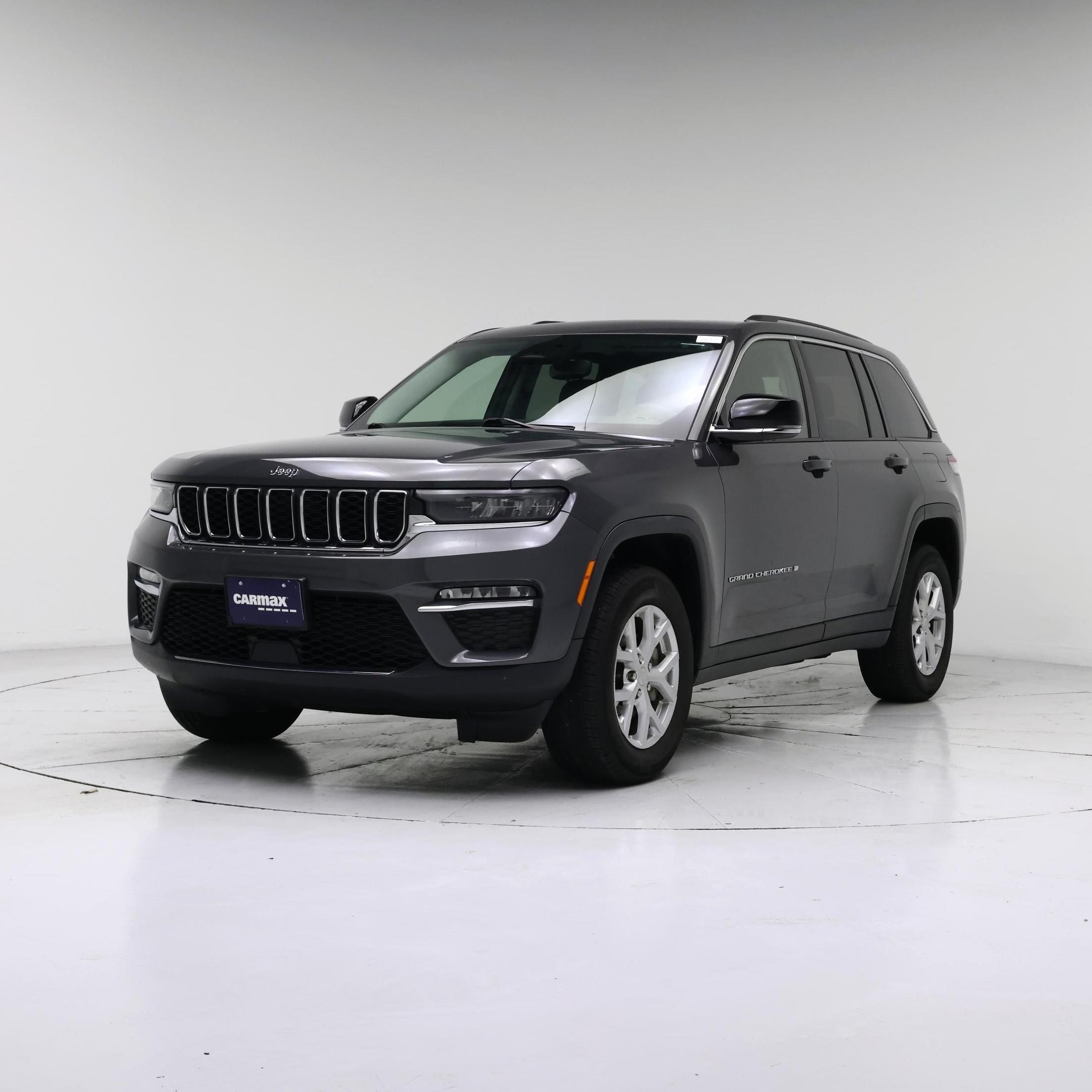 Thumbnail: 2023 Jeep Grand Cherokee - 4