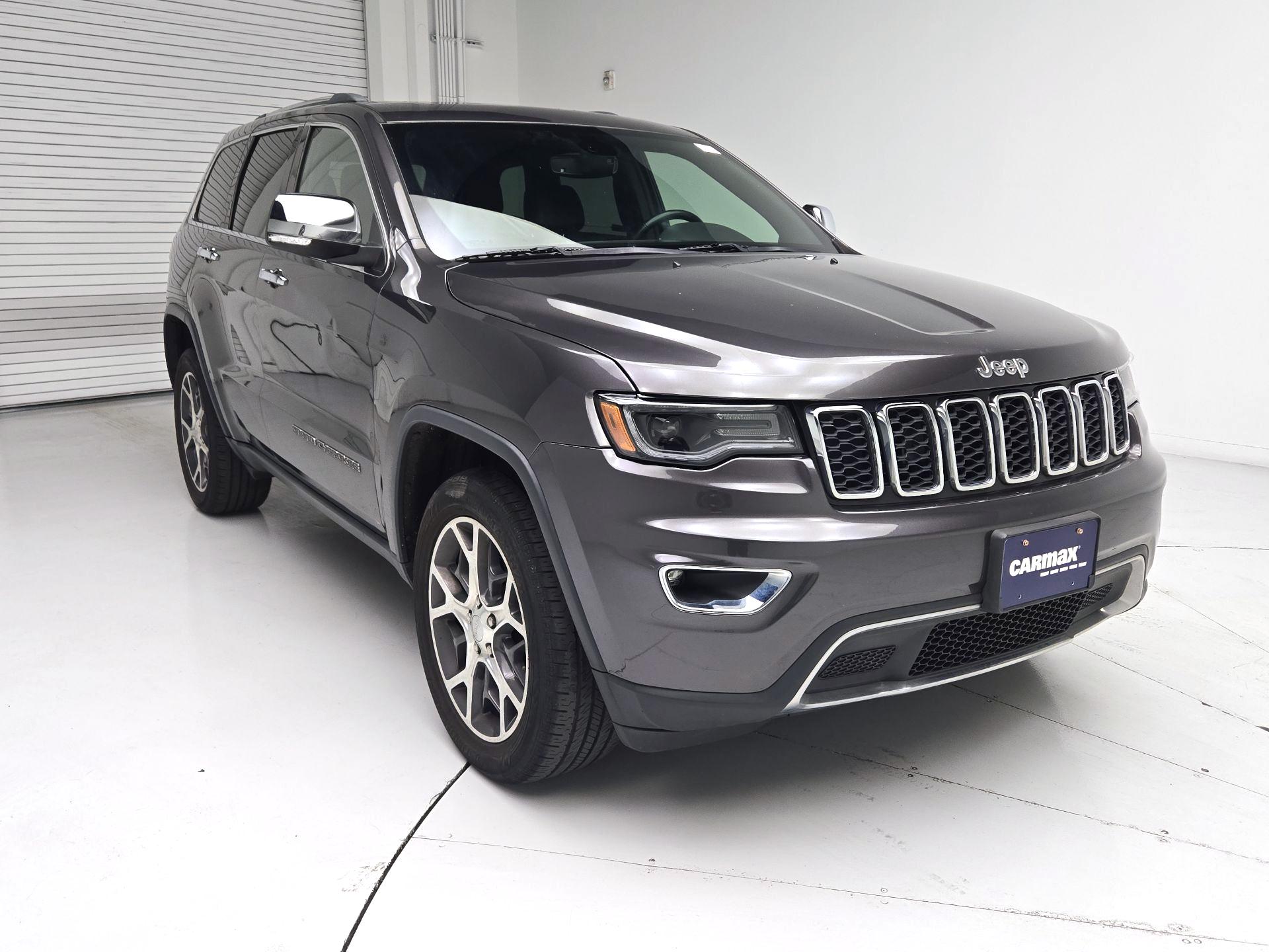Thumbnail: 2019 Jeep Grand Cherokee - 1