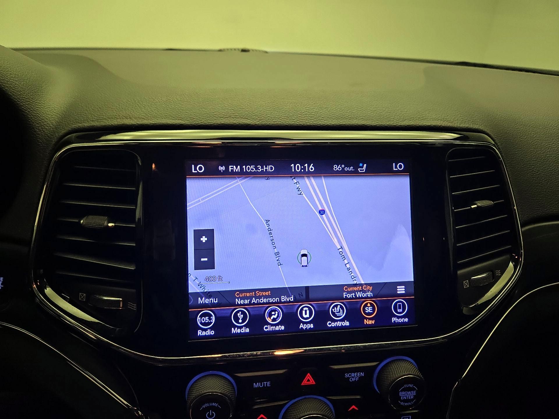 Thumbnail: 2019 Jeep Grand Cherokee - 11