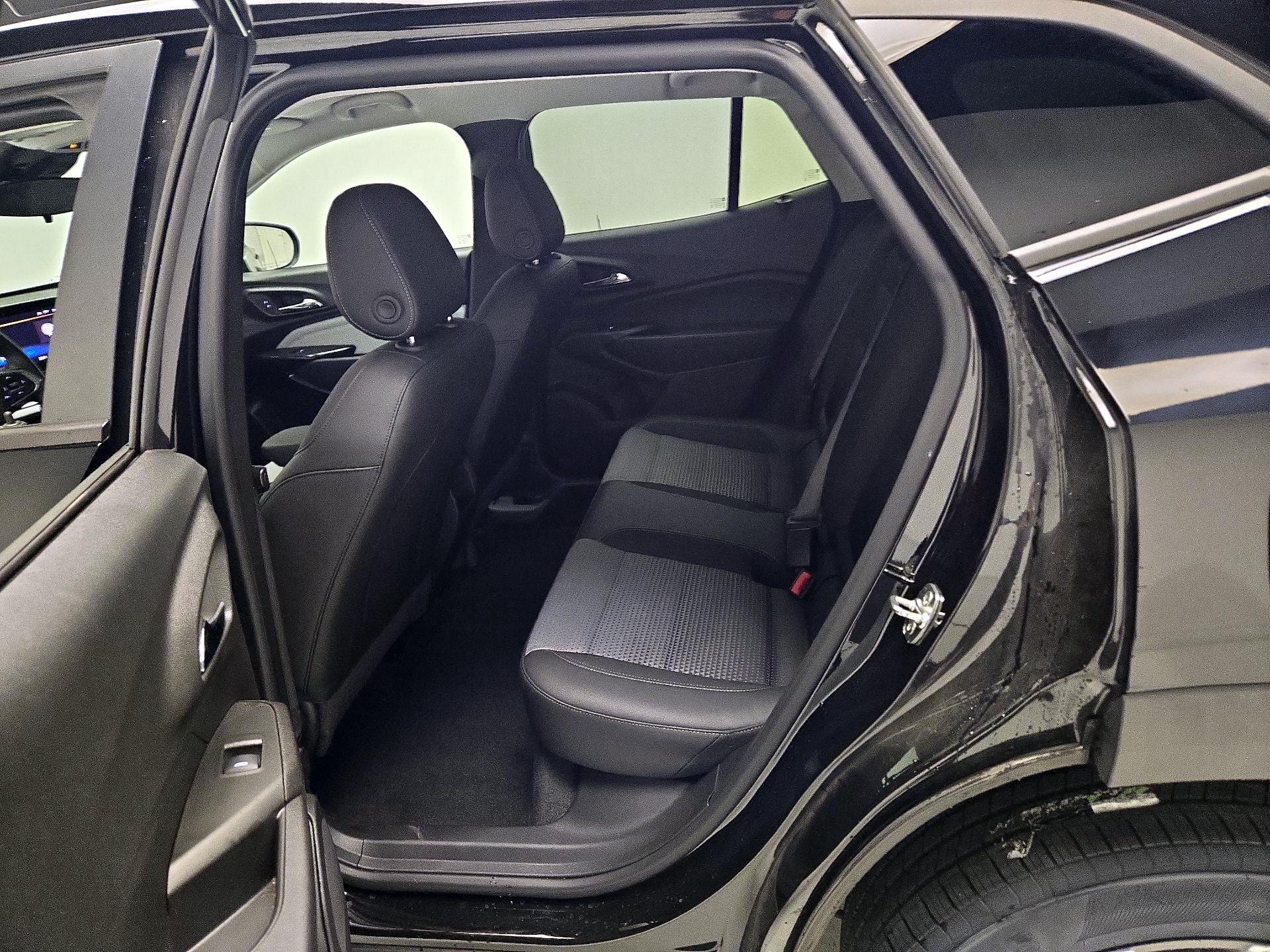 Thumbnail: 2025 Chevrolet Trax - 19