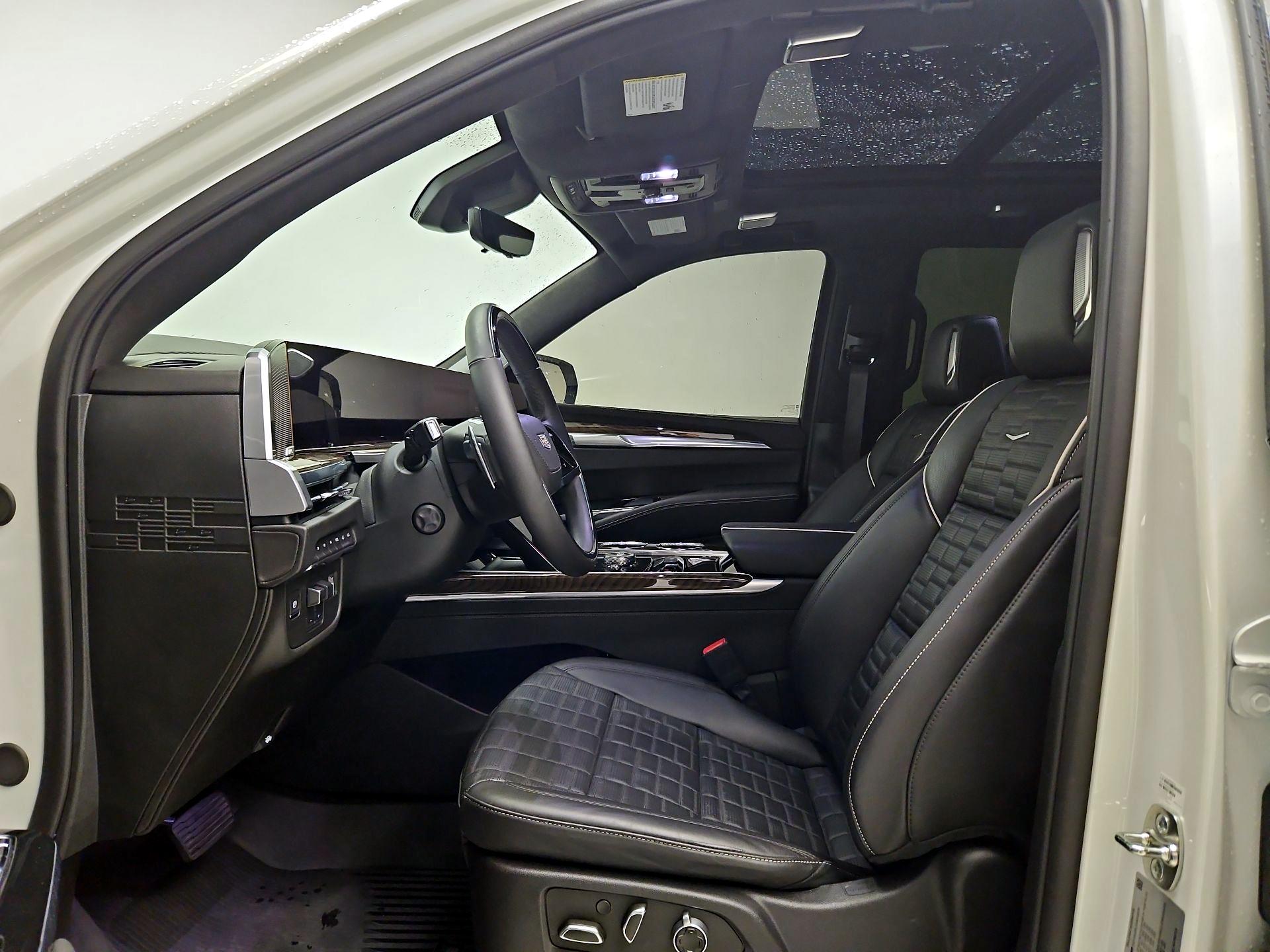 Thumbnail: 2025 Cadillac Escalade - 11