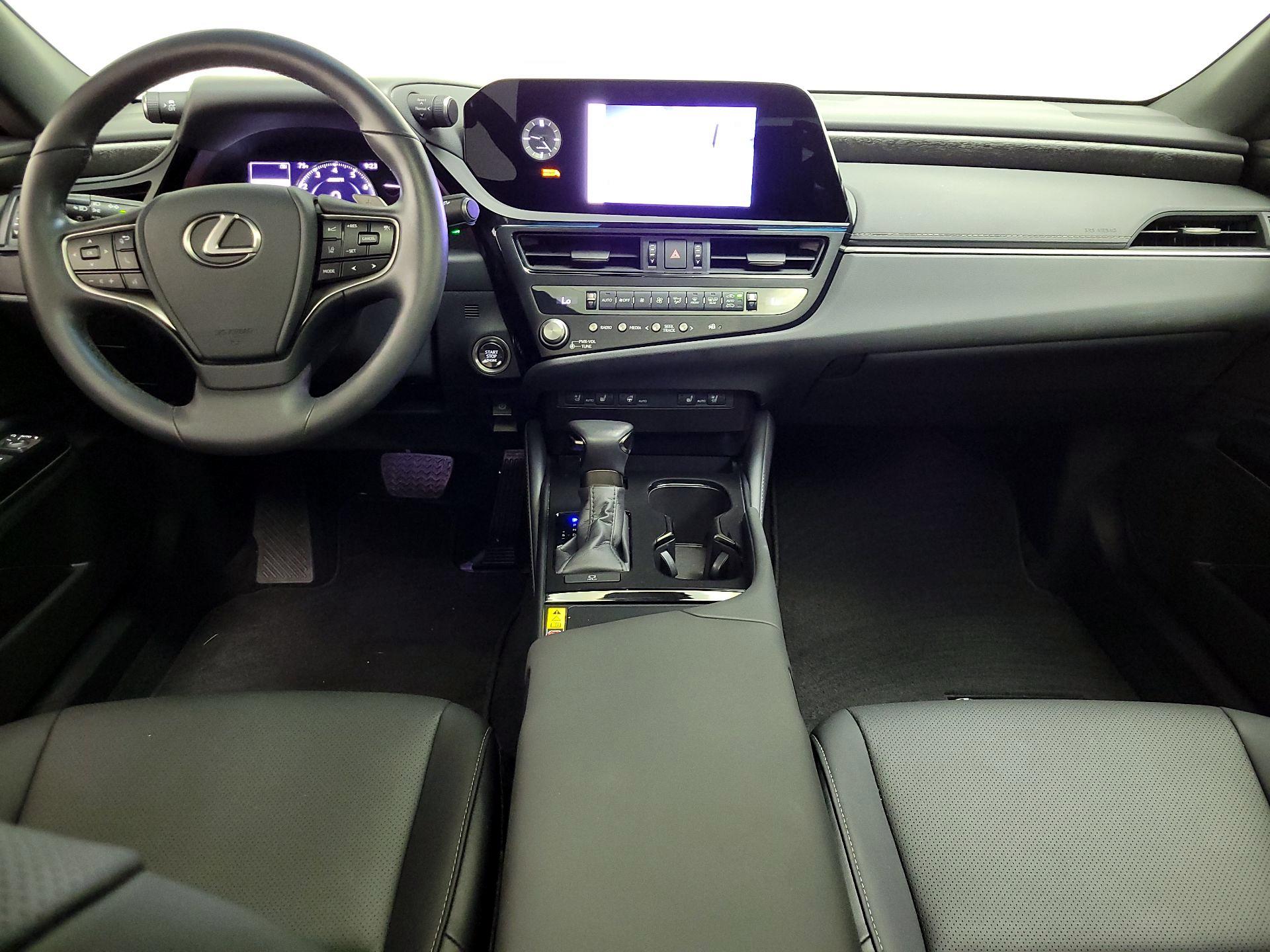 Thumbnail: 2025 Lexus ES - 9