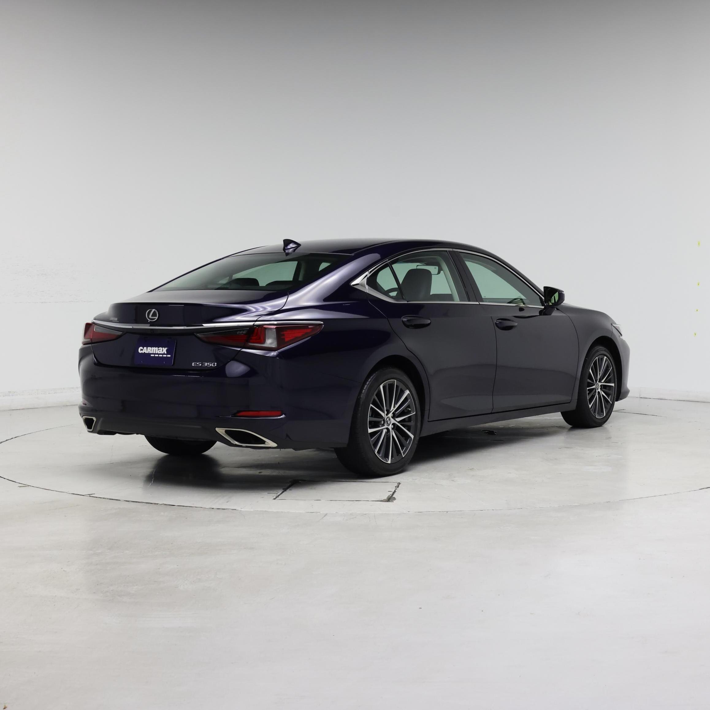 Thumbnail: 2025 Lexus ES - 8