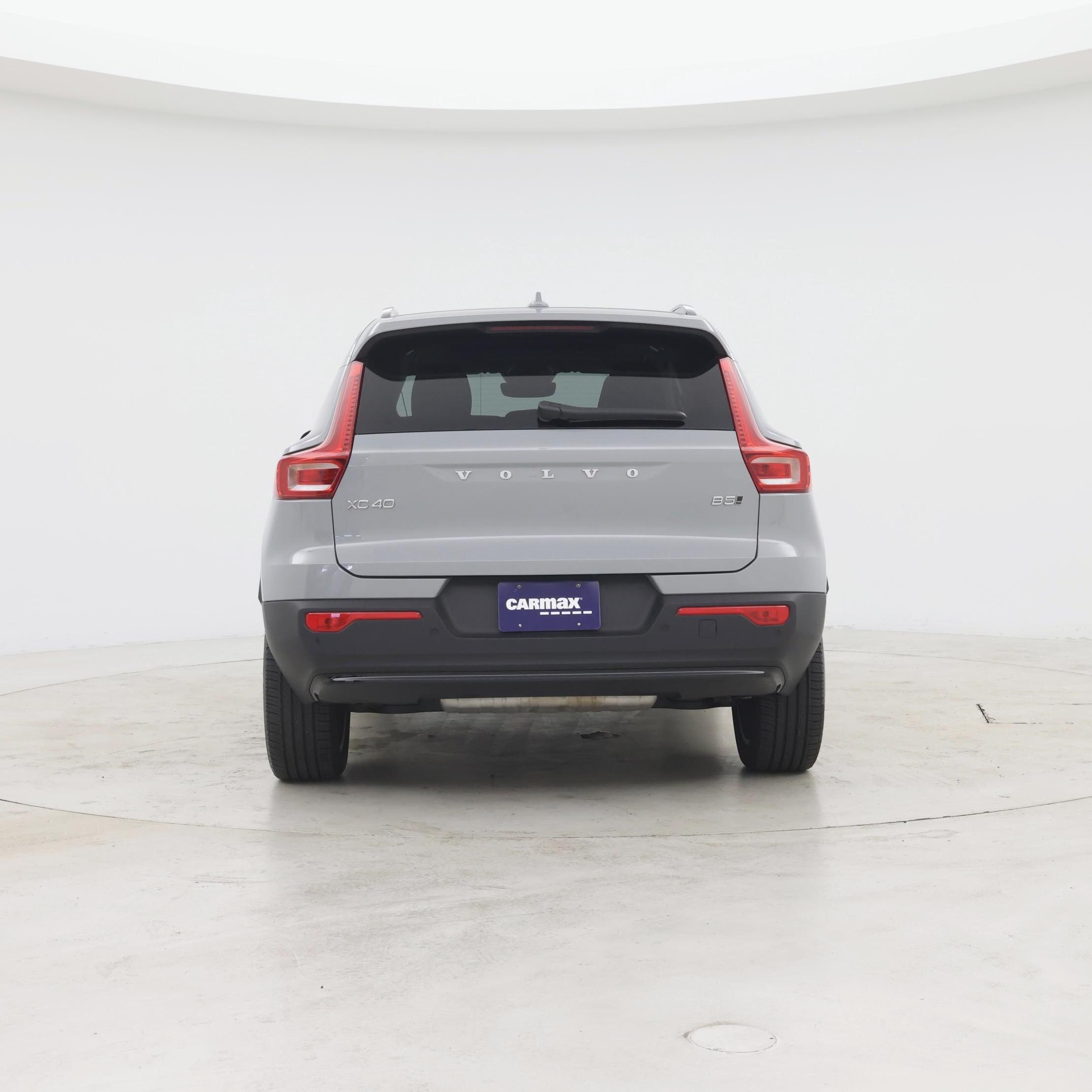 Thumbnail: 2026 Volvo XC40 - 6