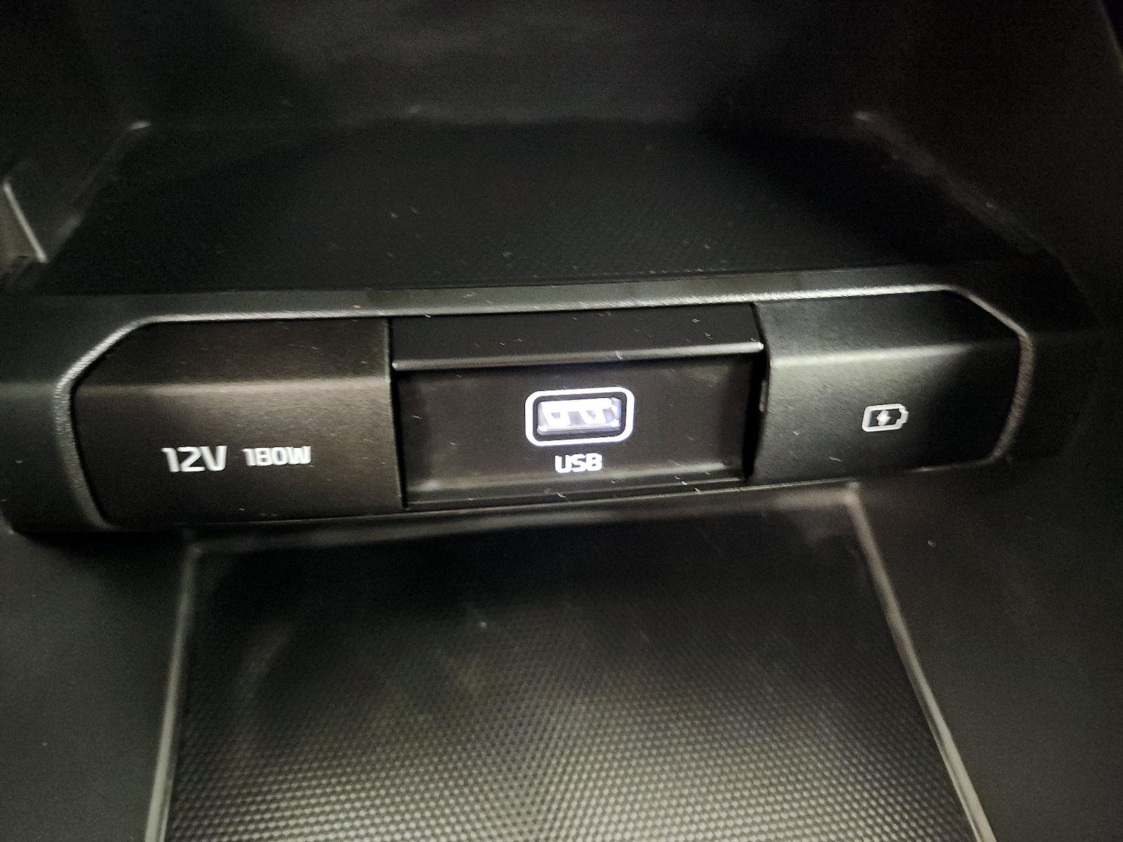 2021 Kia Telluride LX - Photo 19