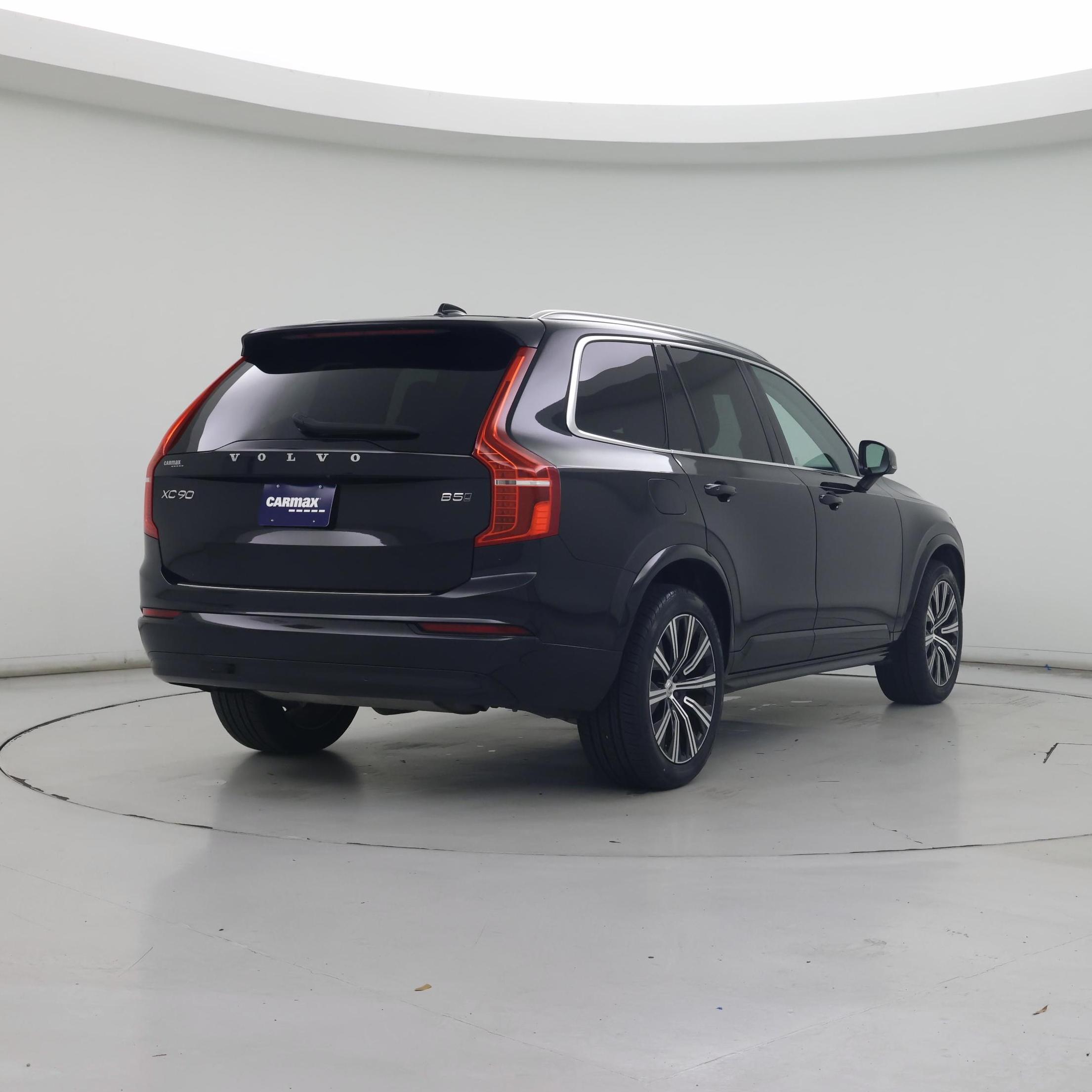 Thumbnail: 2023 Volvo XC90 - 8