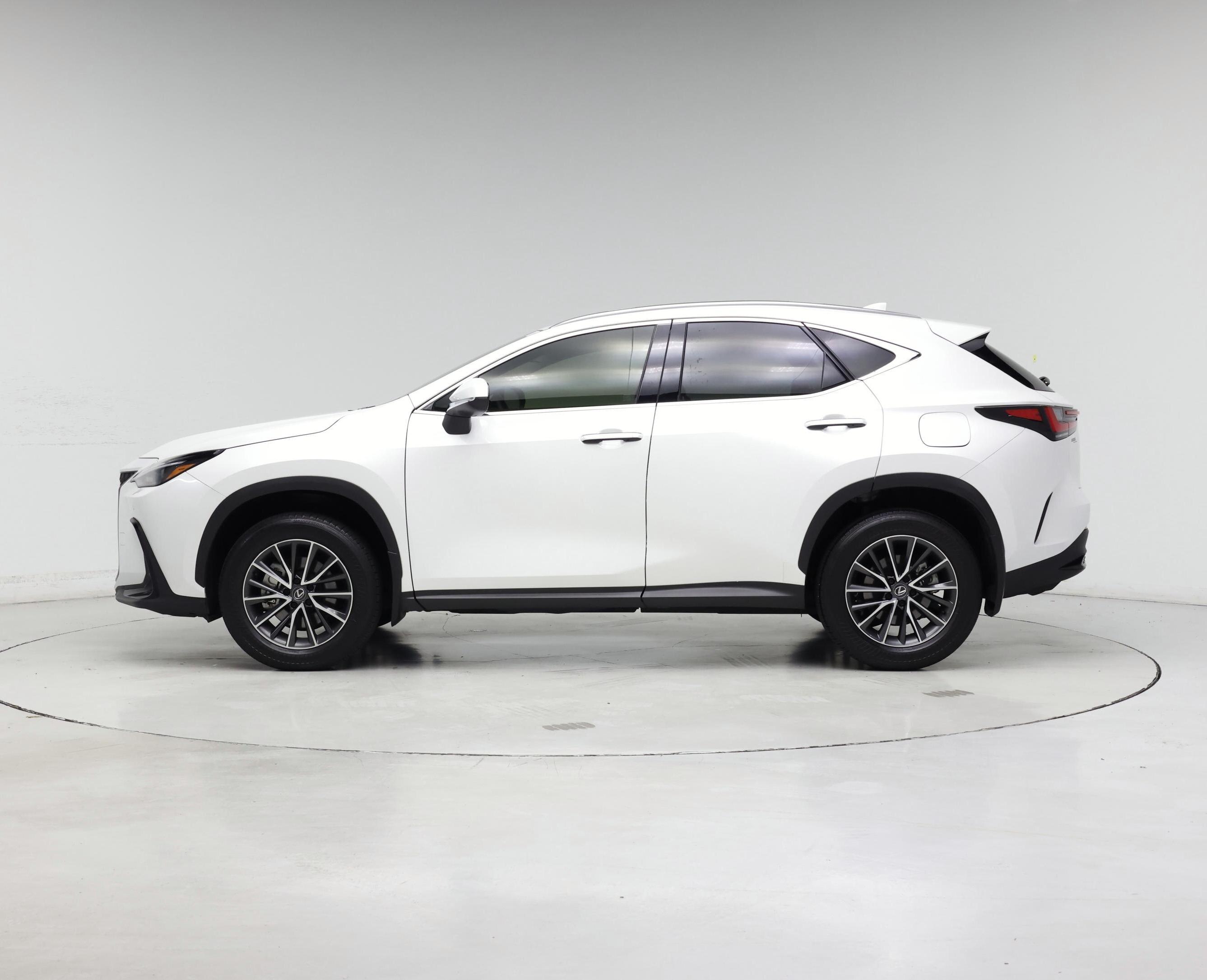 Thumbnail: 2025 Lexus NX - 3