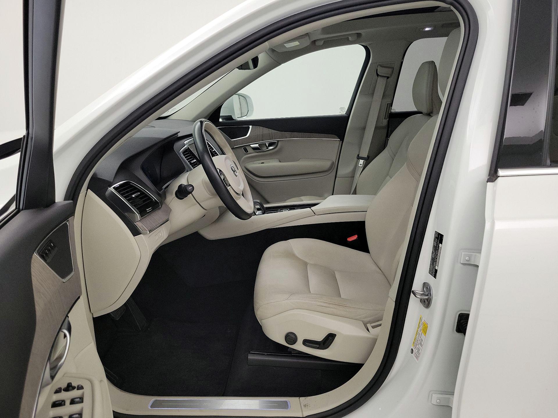 Thumbnail: 2023 Volvo XC90 - 11