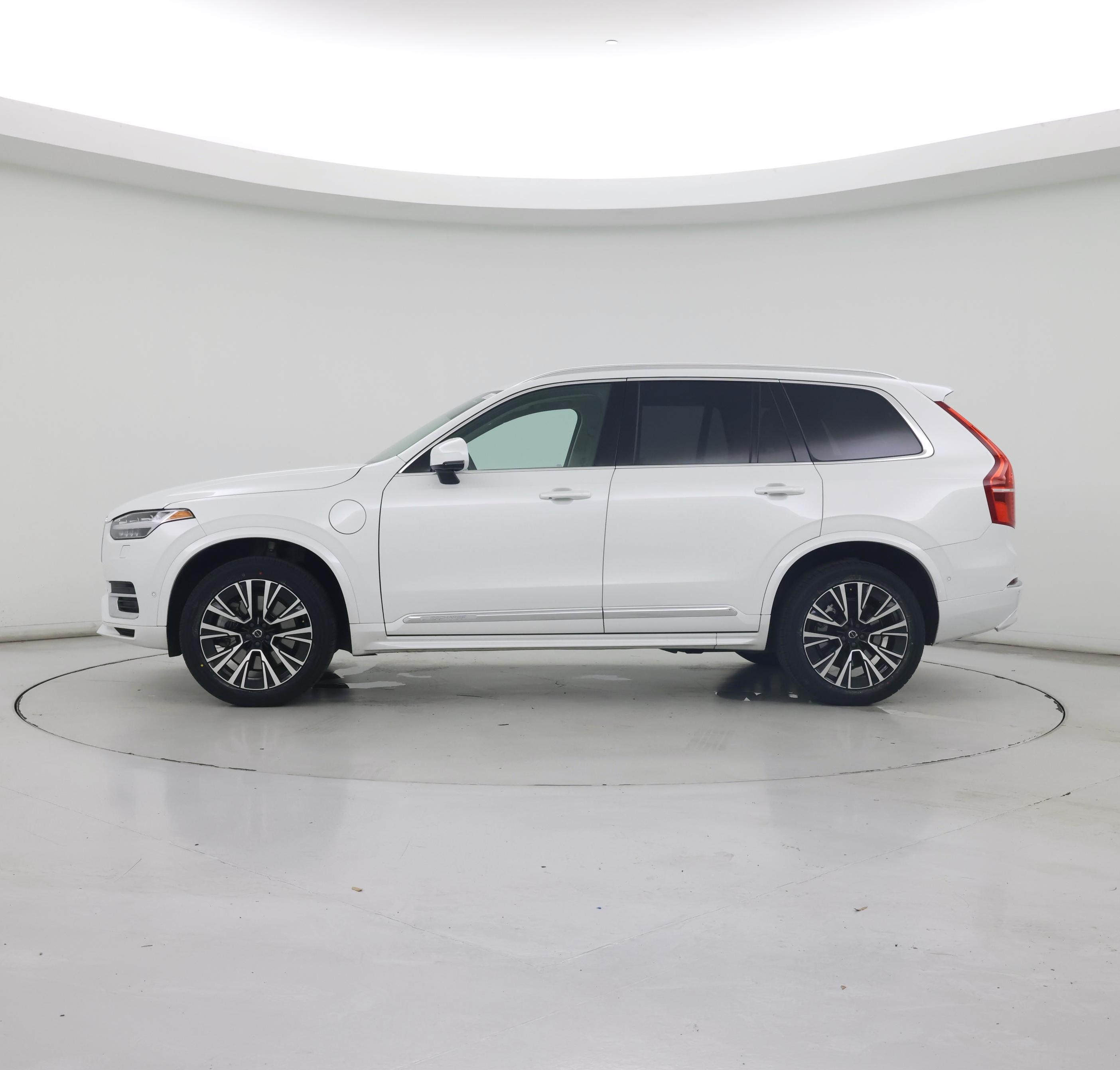 Thumbnail: 2023 Volvo XC90 - 3
