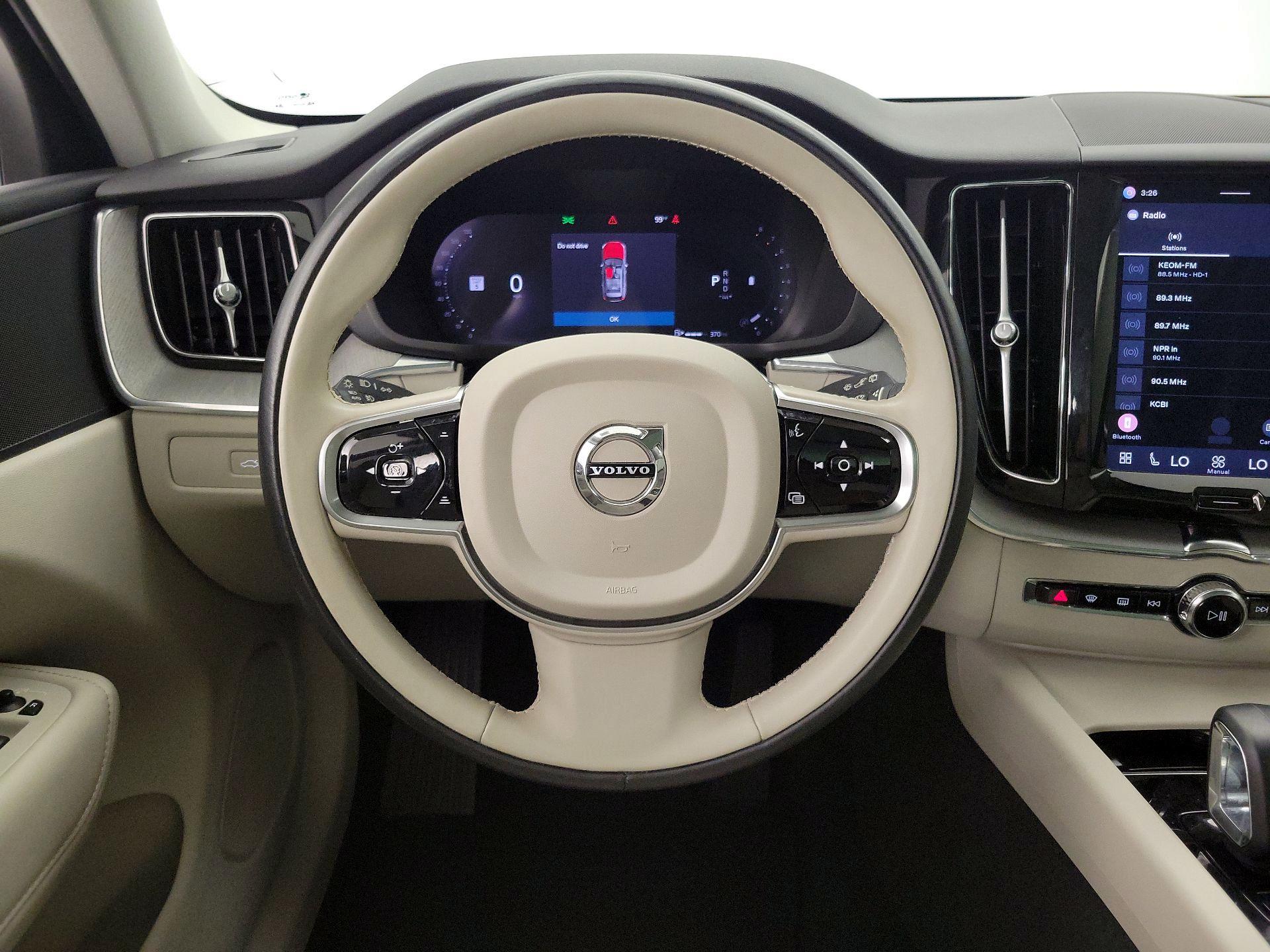 Thumbnail: 2024 Volvo XC60 - 10