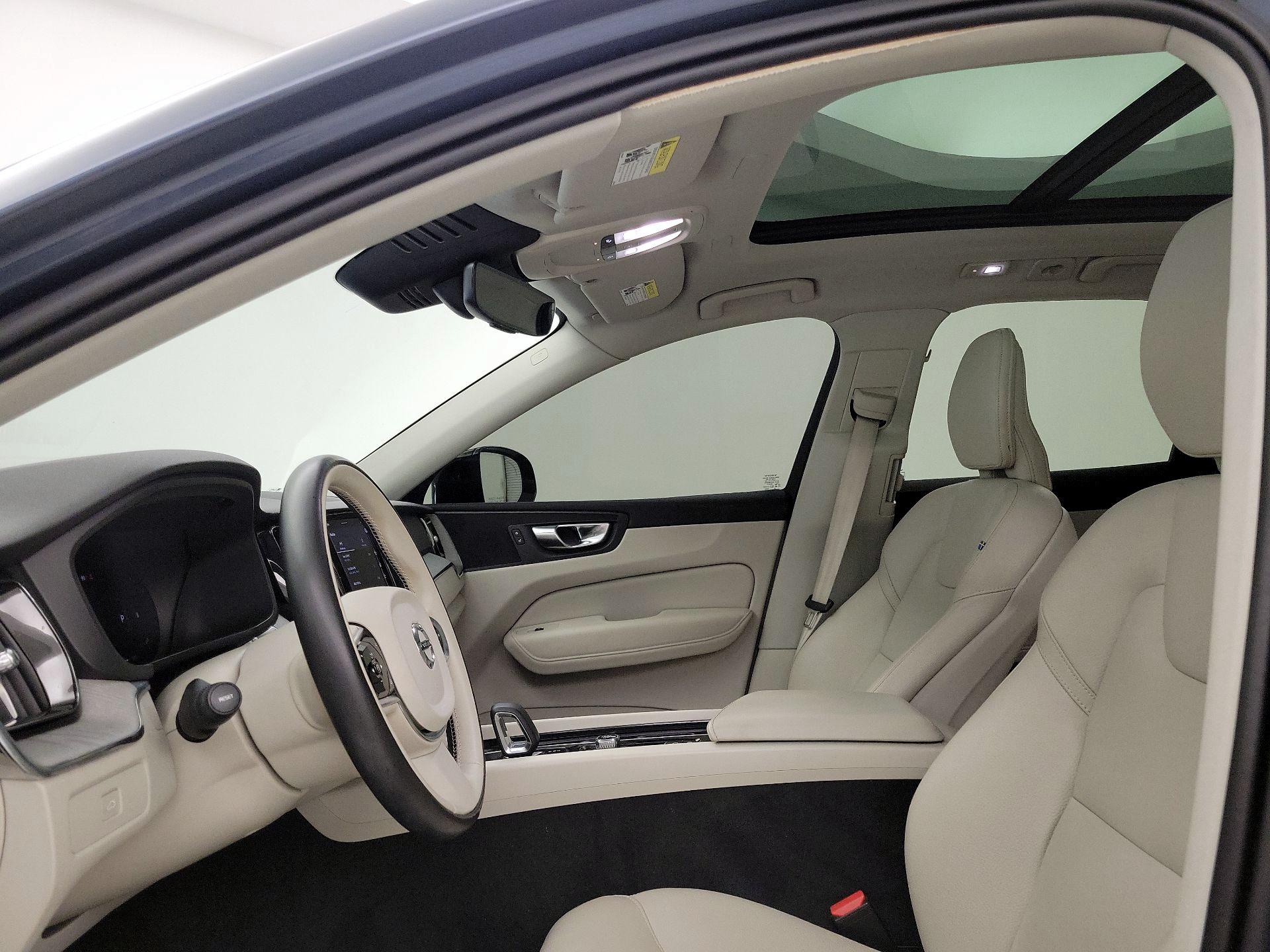Thumbnail: 2024 Volvo XC60 - 19