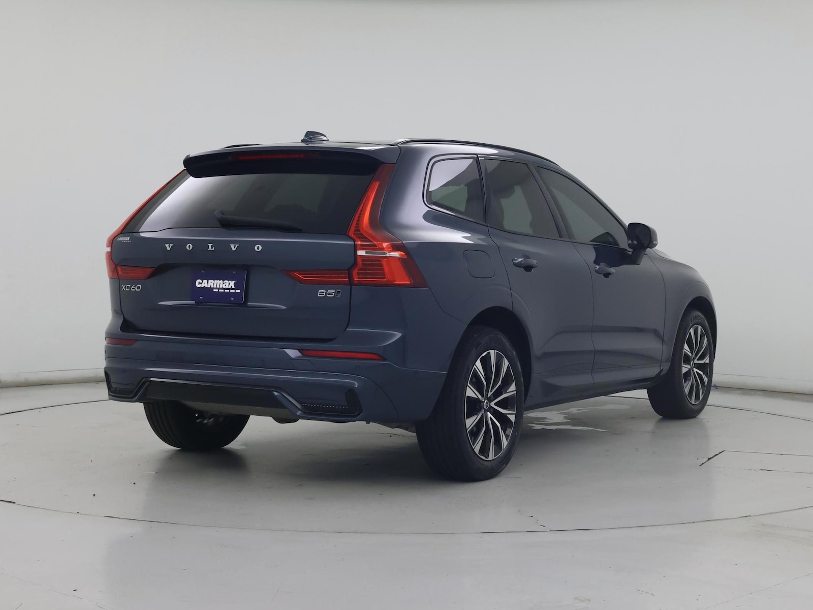 2024 Volvo XC60 Plus - Photo 9