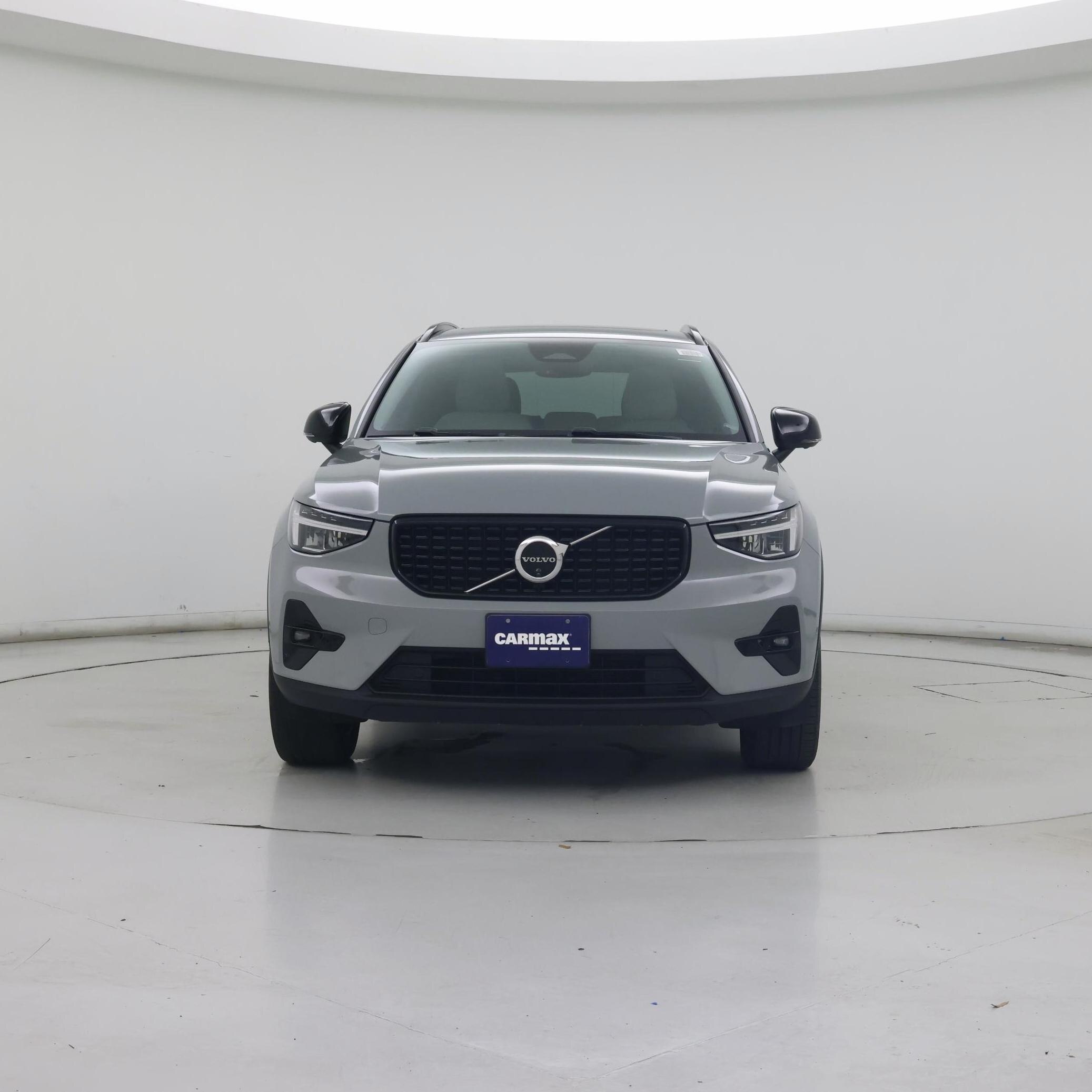 Thumbnail: 2024 Volvo XC40 - 5