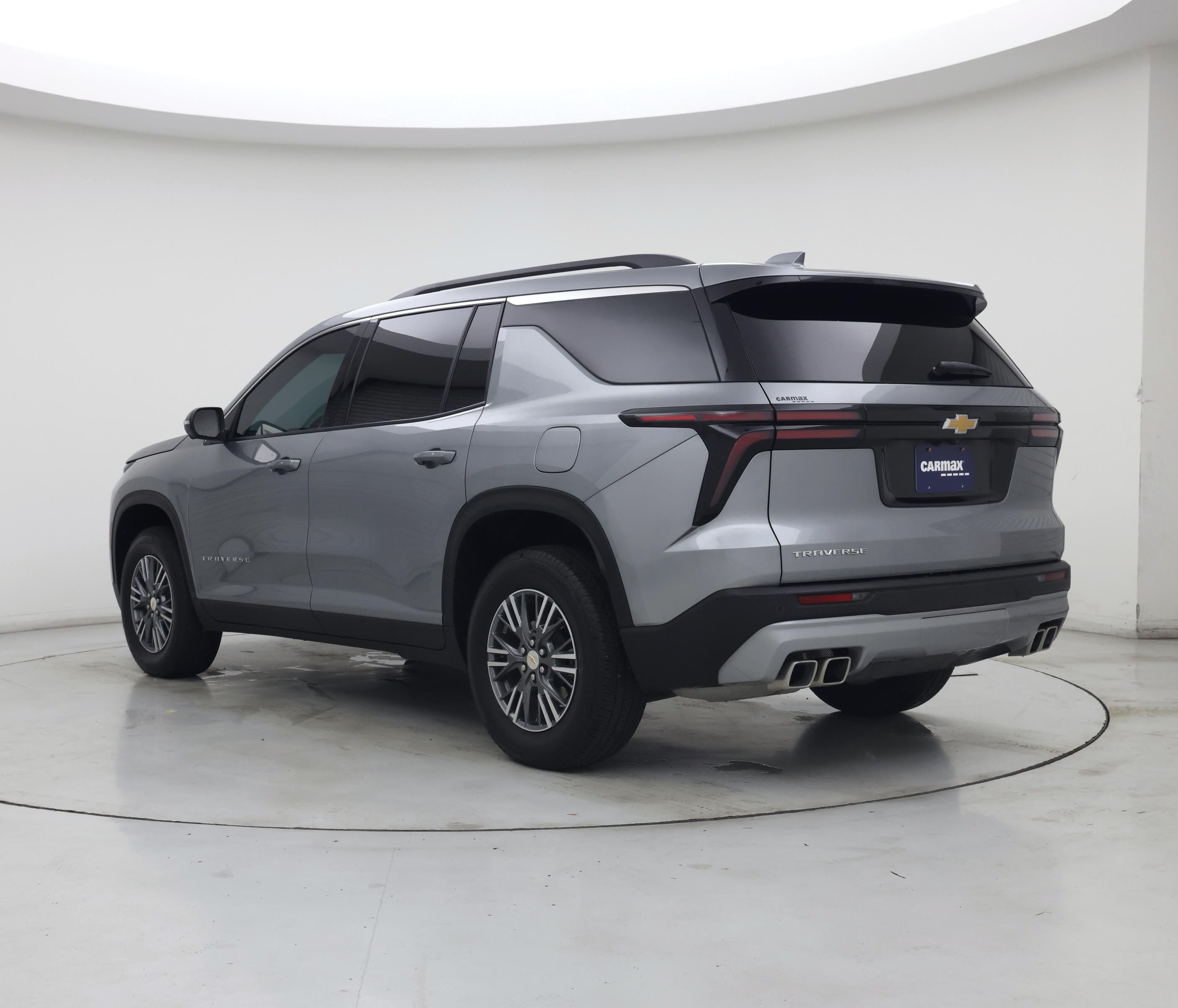 Thumbnail: 2025 Chevrolet Traverse - 2
