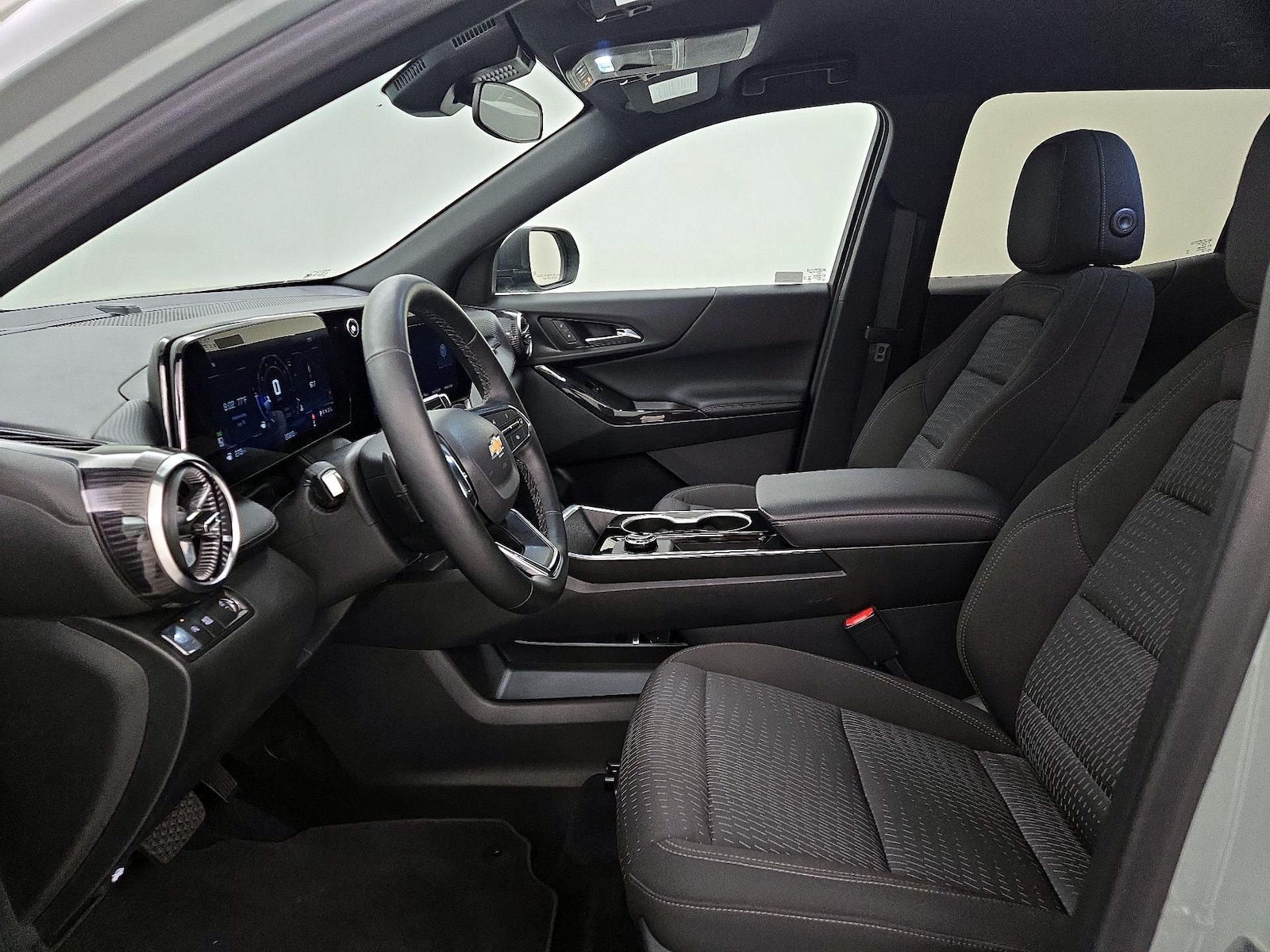 2026 Chevrolet Equinox LT - Photo 12