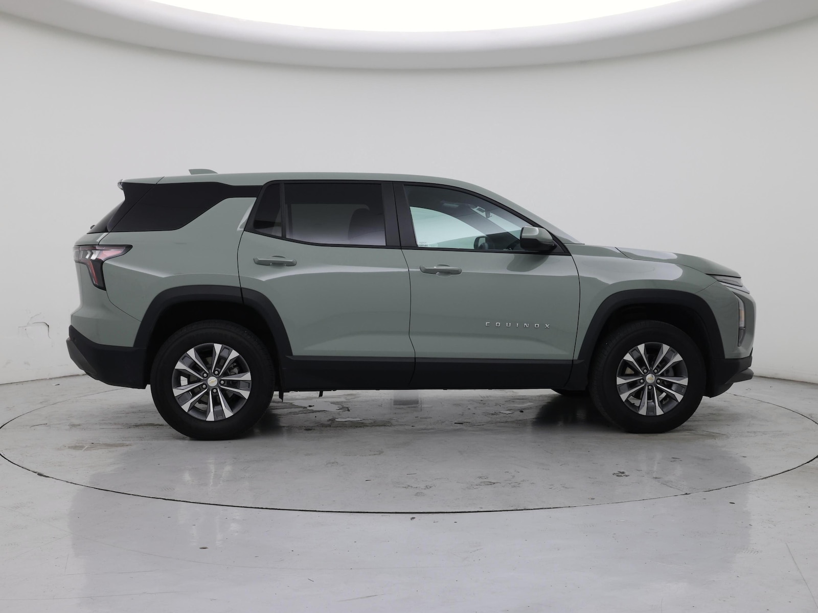2026 Chevrolet Equinox LT - Photo 8
