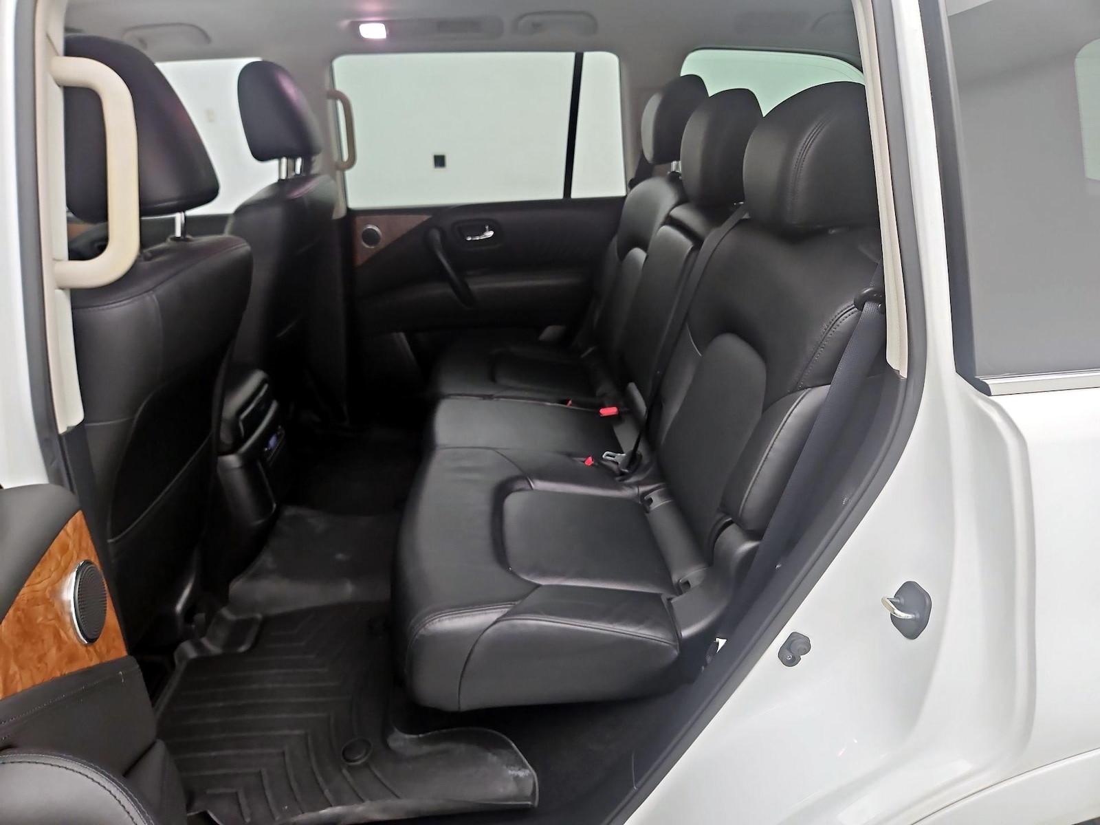 2022 Nissan Armada SL - Photo 18