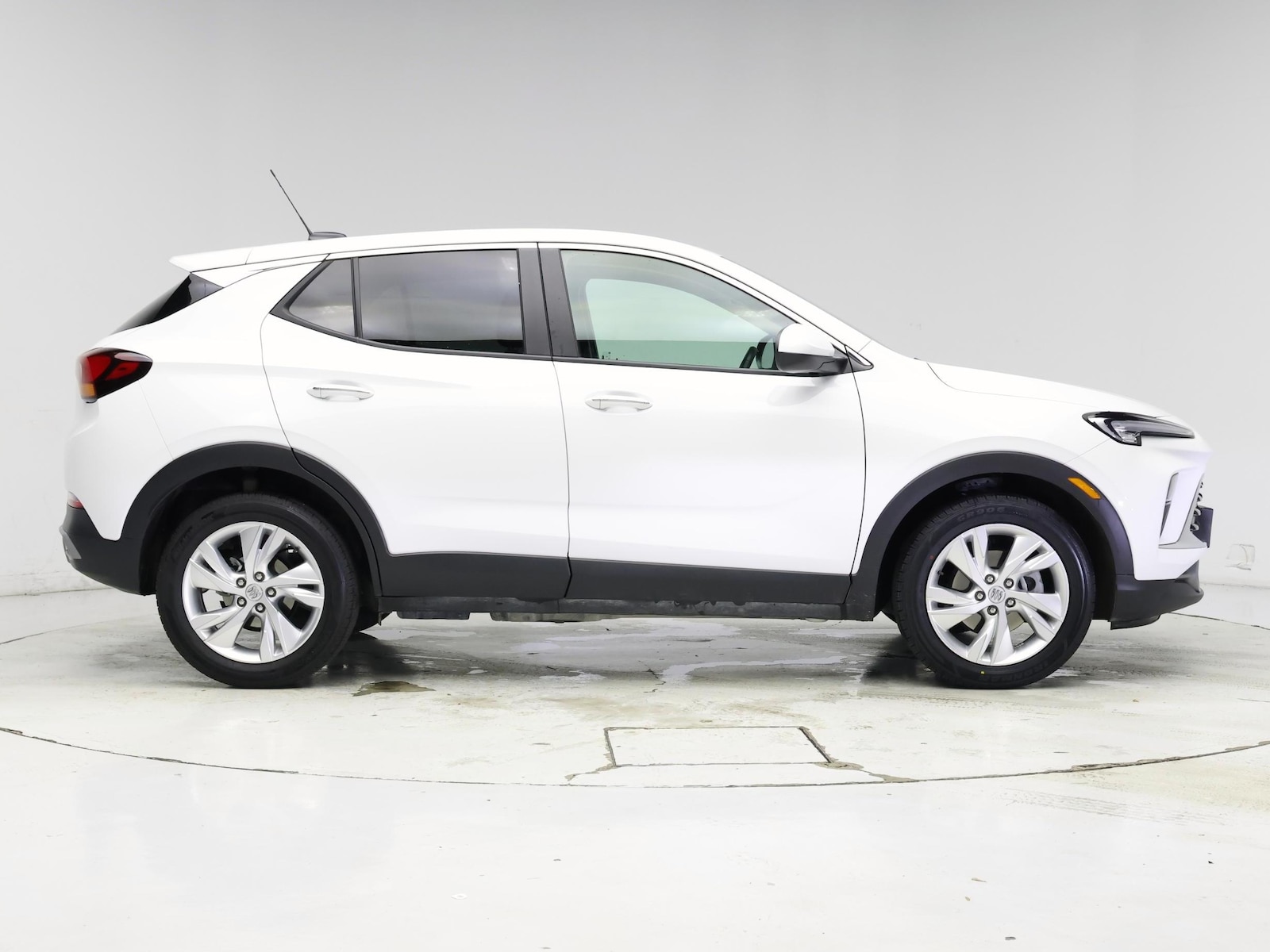 2025 Buick Encore GX Preferred - Photo 8