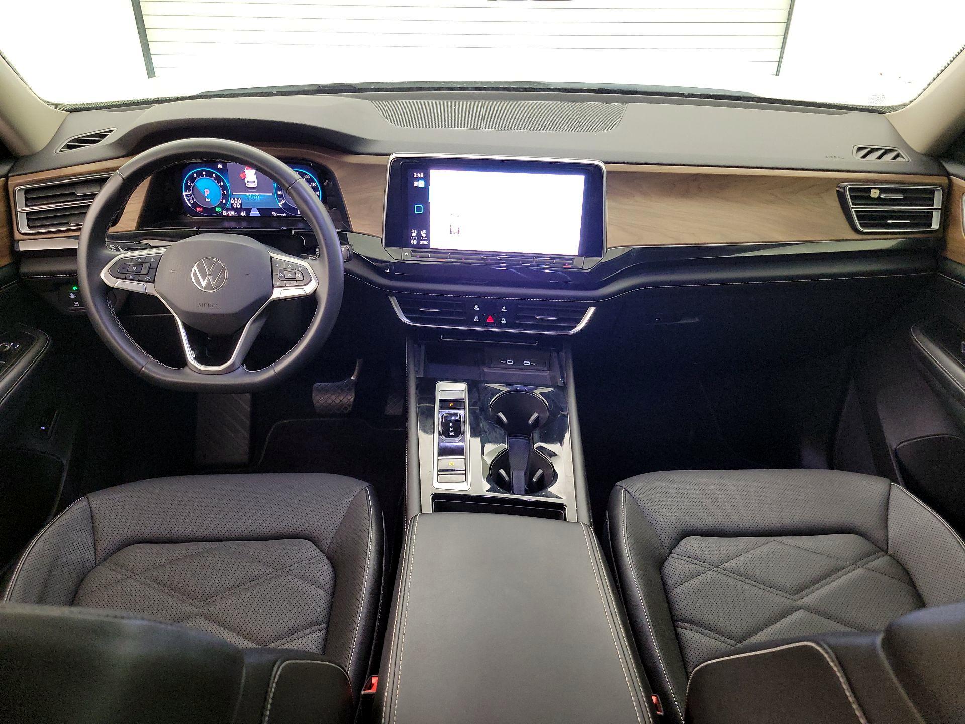 Thumbnail: 2024 Volkswagen Atlas - 9