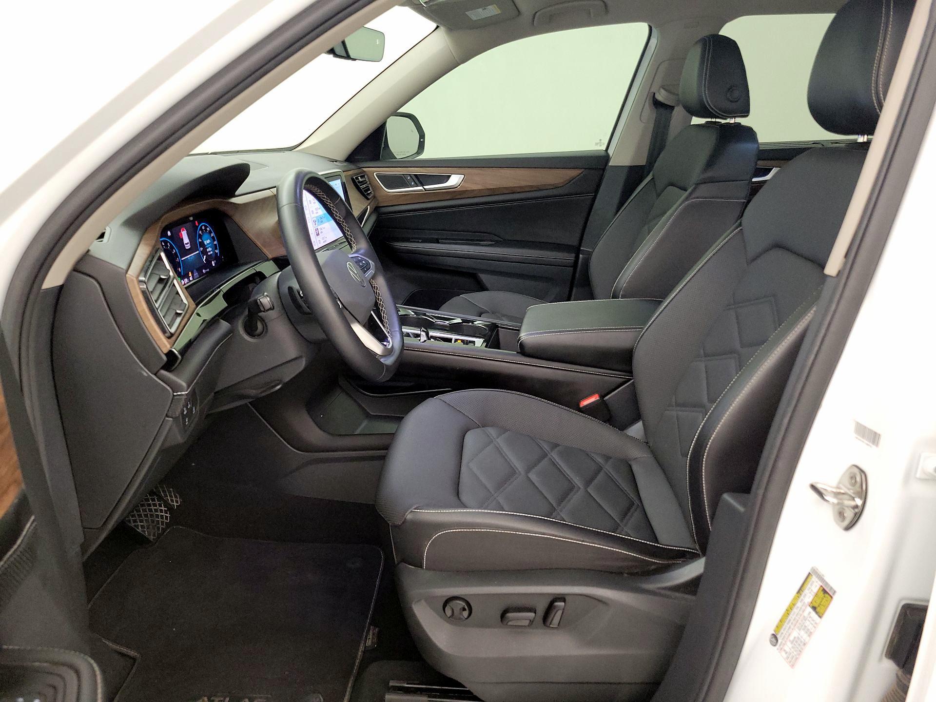 Thumbnail: 2024 Volkswagen Atlas - 11